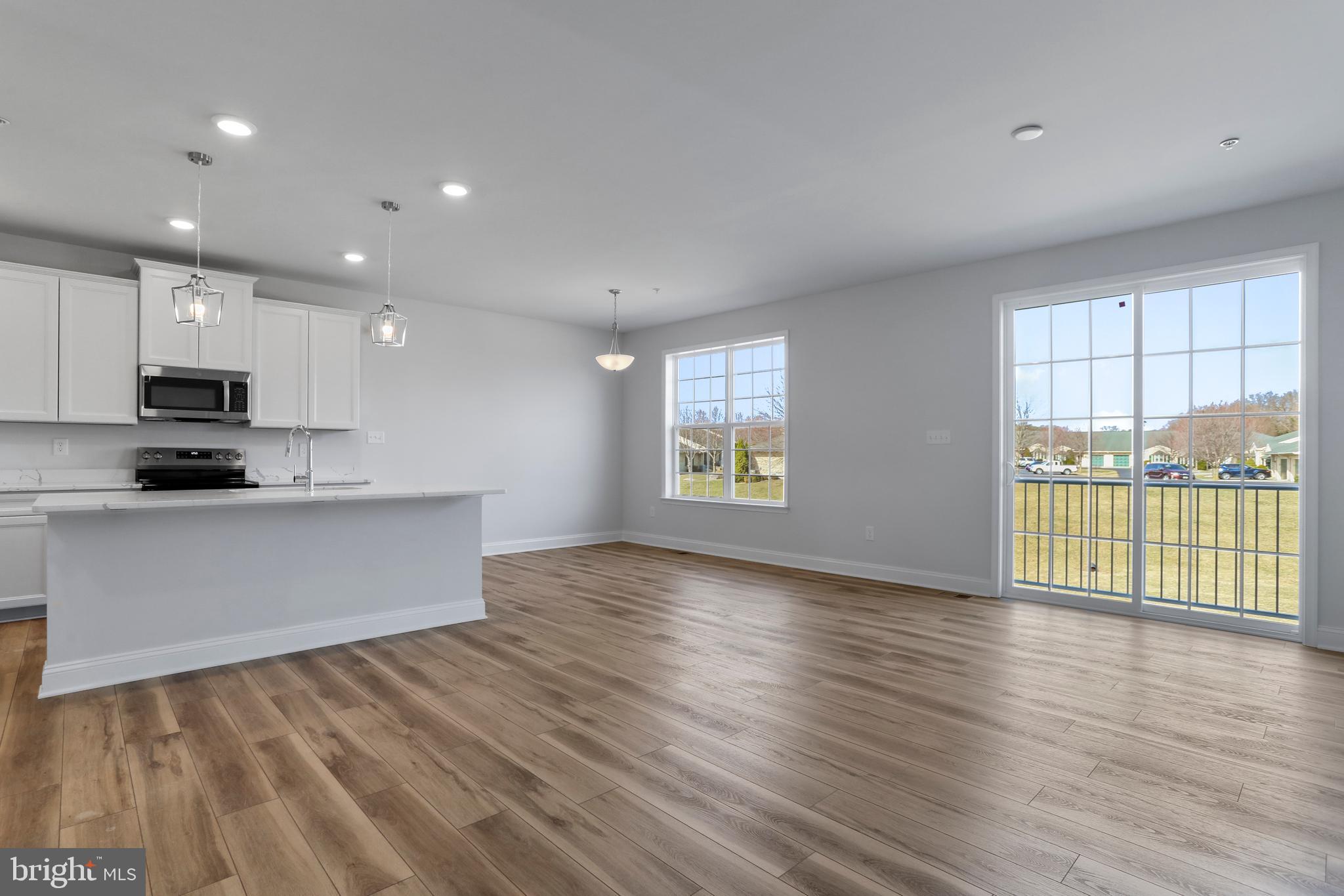 CORTLAND VILLAS - Residential