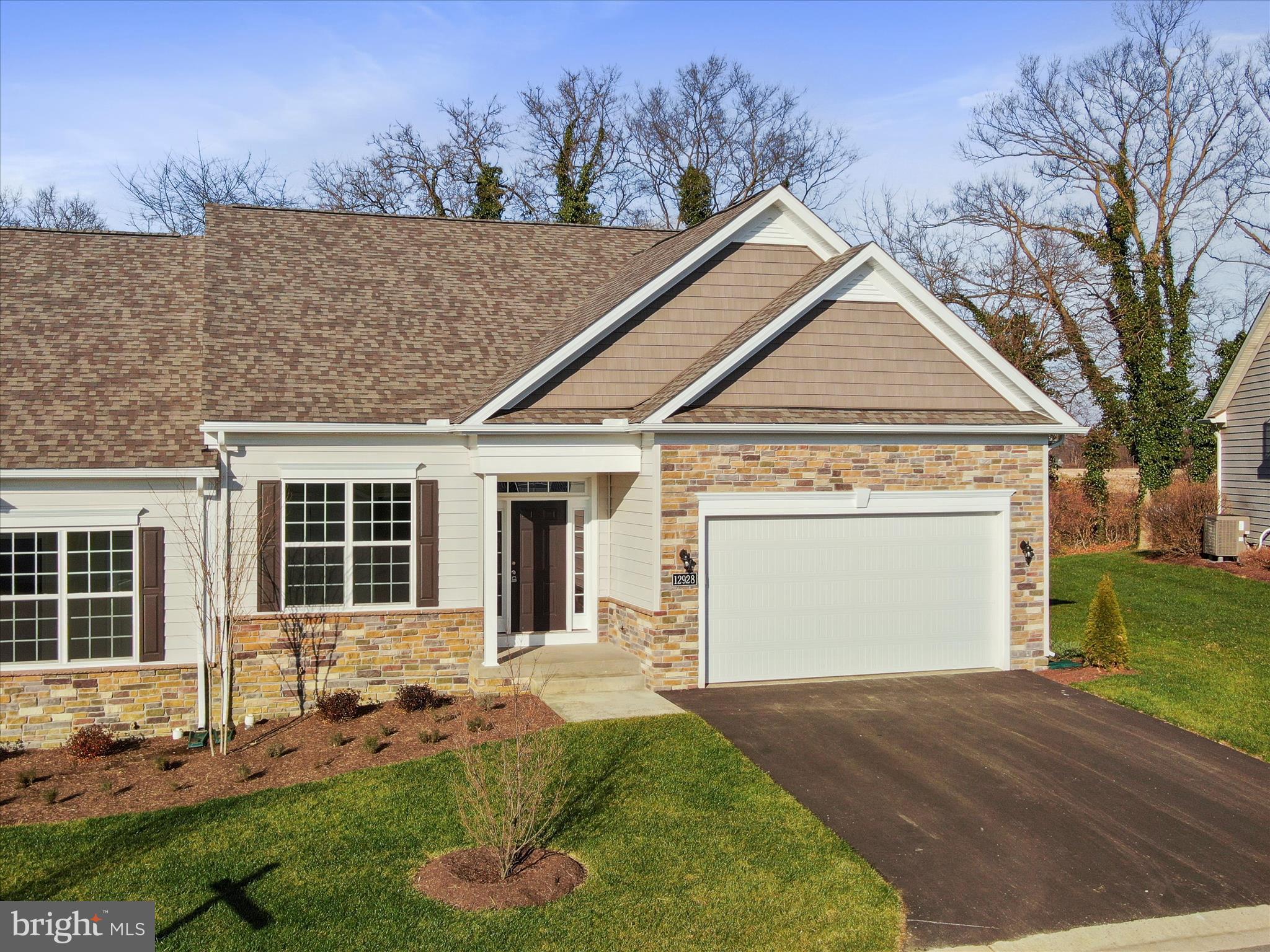 CORTLAND VILLAS - Residential