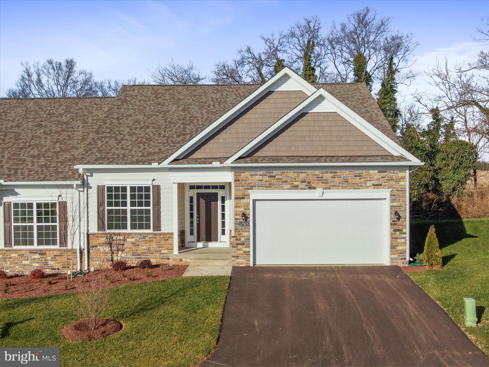 CORTLAND VILLAS - Residential