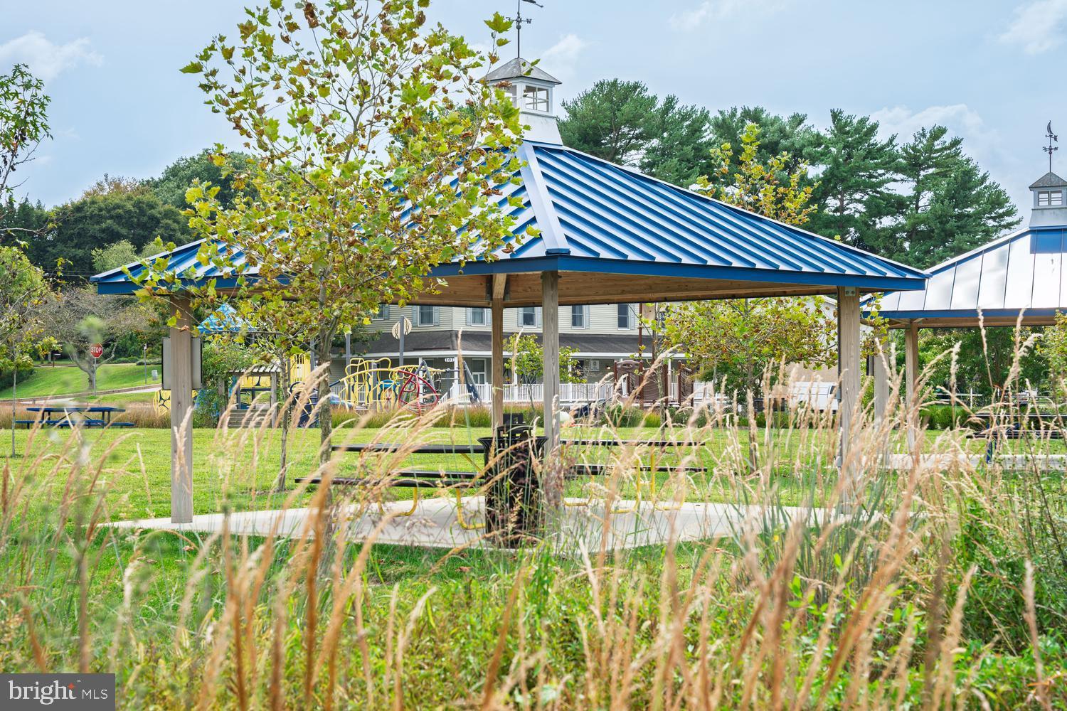 CENTREVILLE - Residential