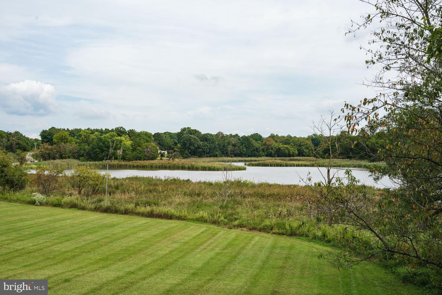 CENTREVILLE - Residential