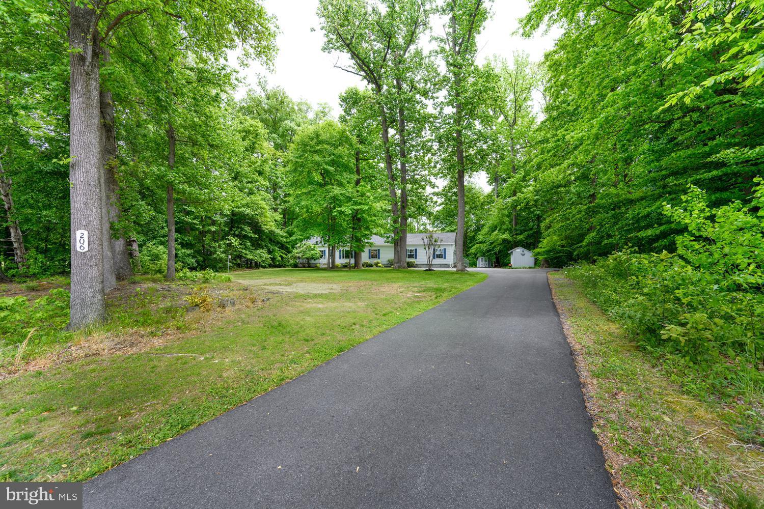 CENTREVILLE - Residential