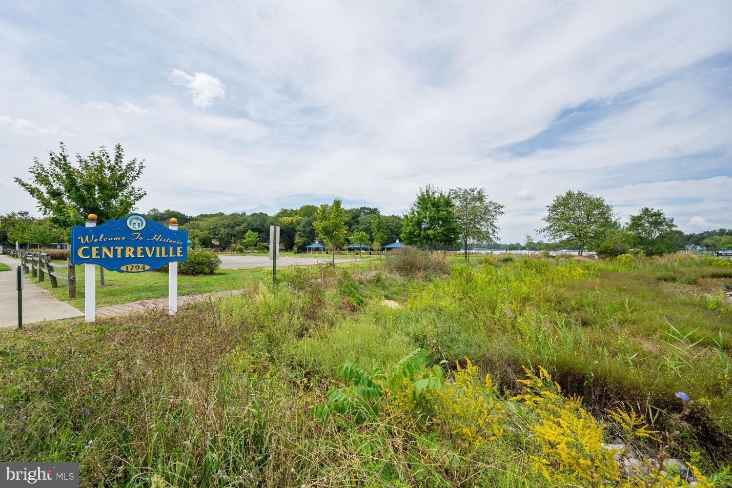 CENTREVILLE - Residential