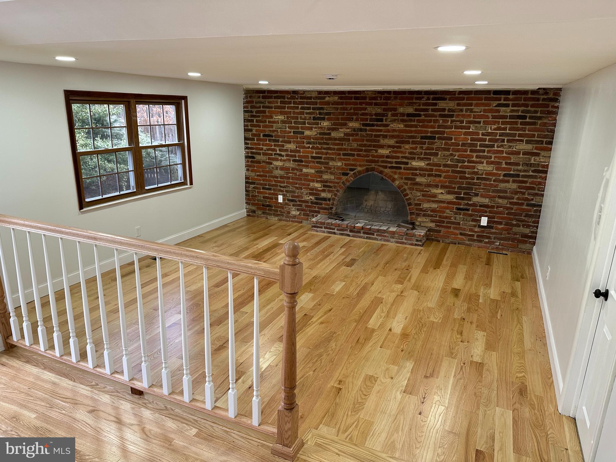 1924 BIRCHWOOD PARK DRIVE N