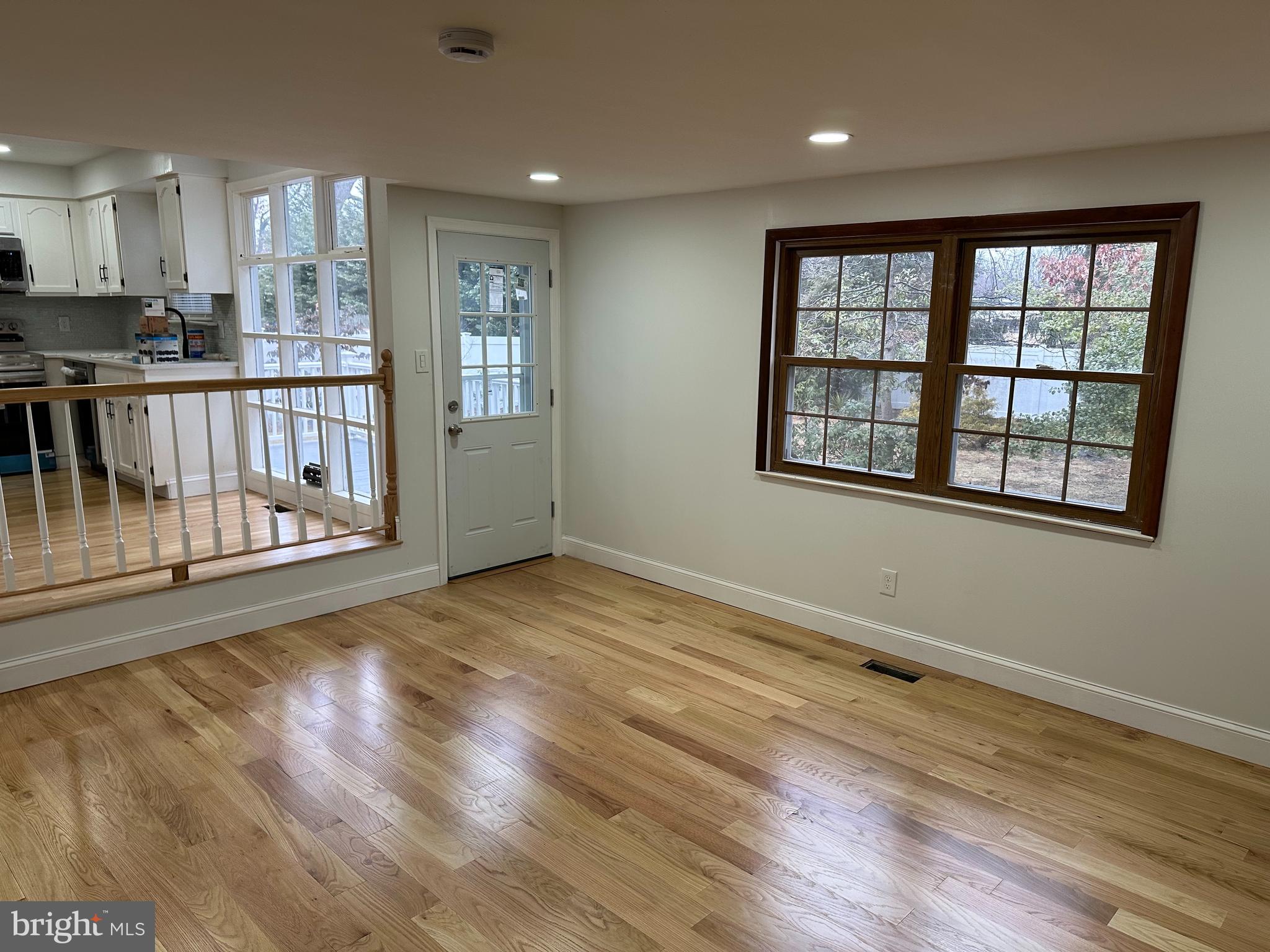 1924 BIRCHWOOD PARK DRIVE N