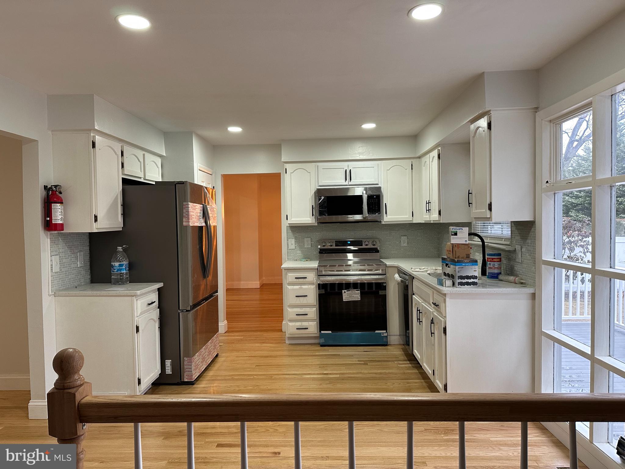 1924 BIRCHWOOD PARK DRIVE N