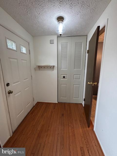 COUNTRY WALK - Residential