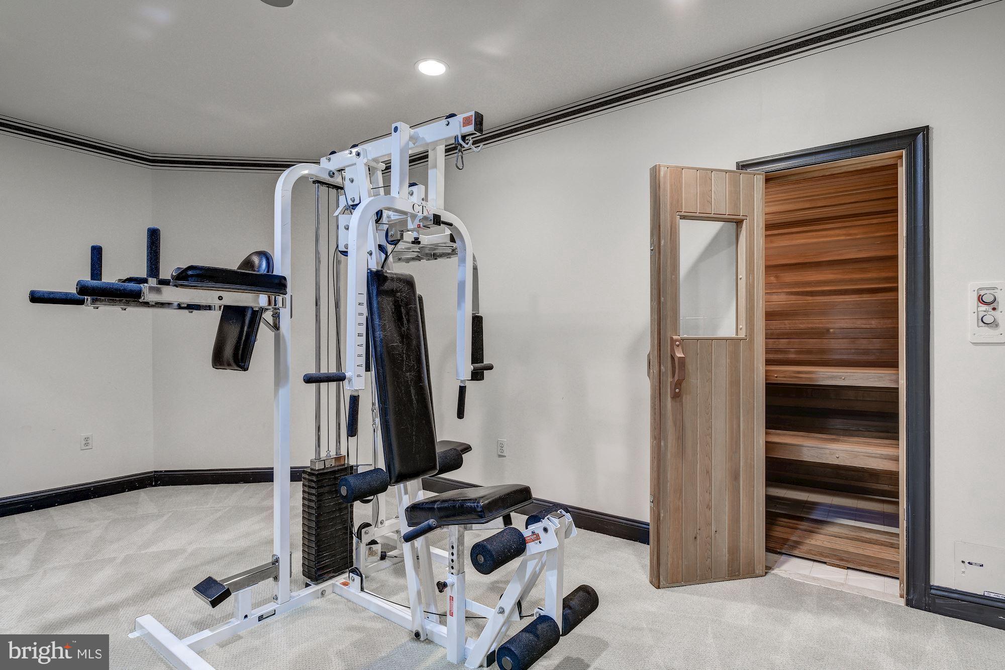 CHAIN BRIDGE TERRACE - Residential