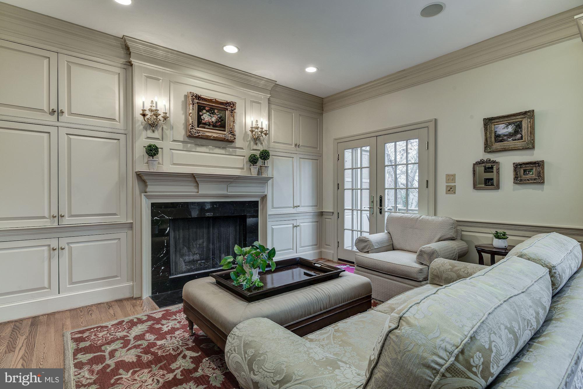 CHAIN BRIDGE TERRACE - Residential