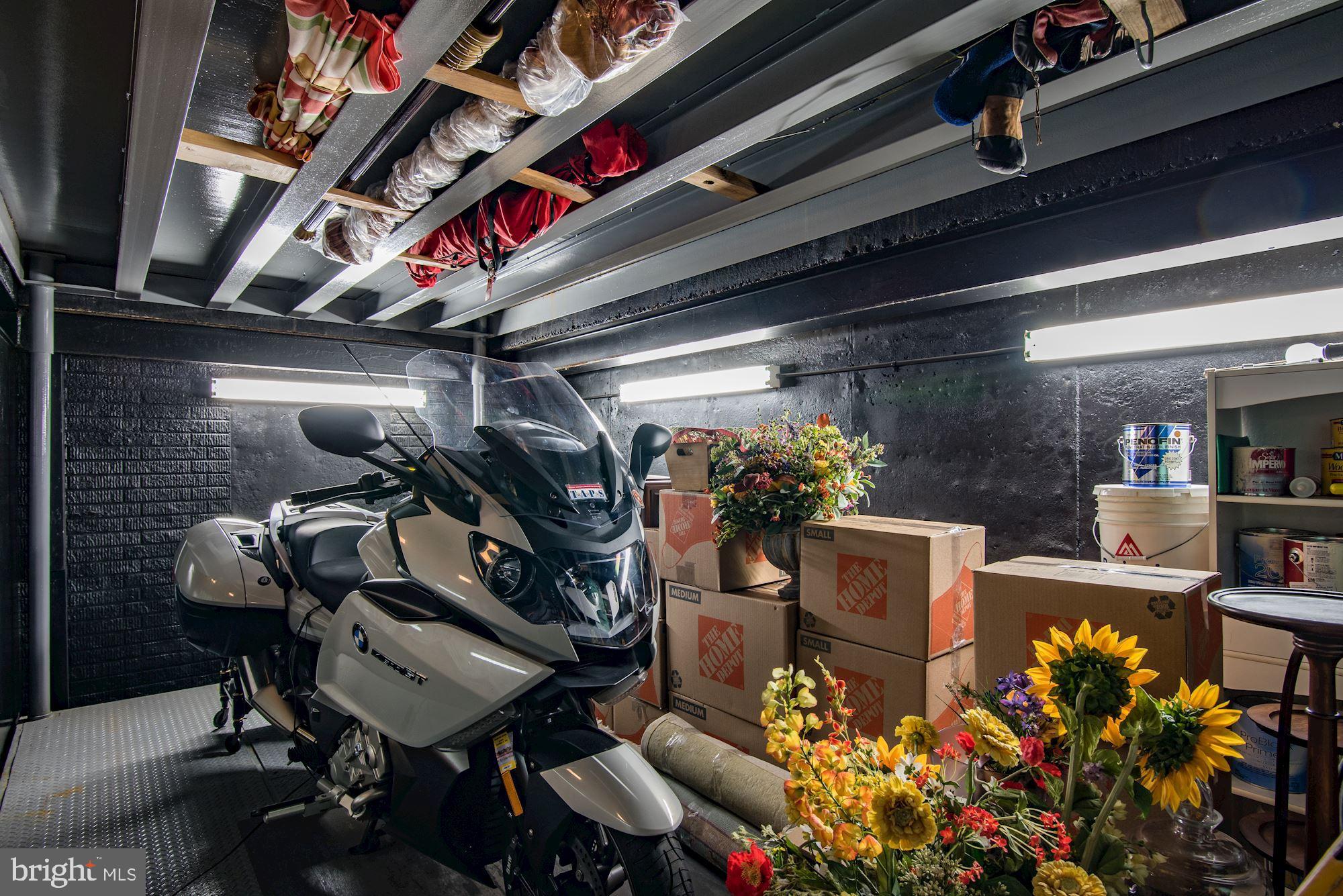 CHAIN BRIDGE TERRACE - Residential