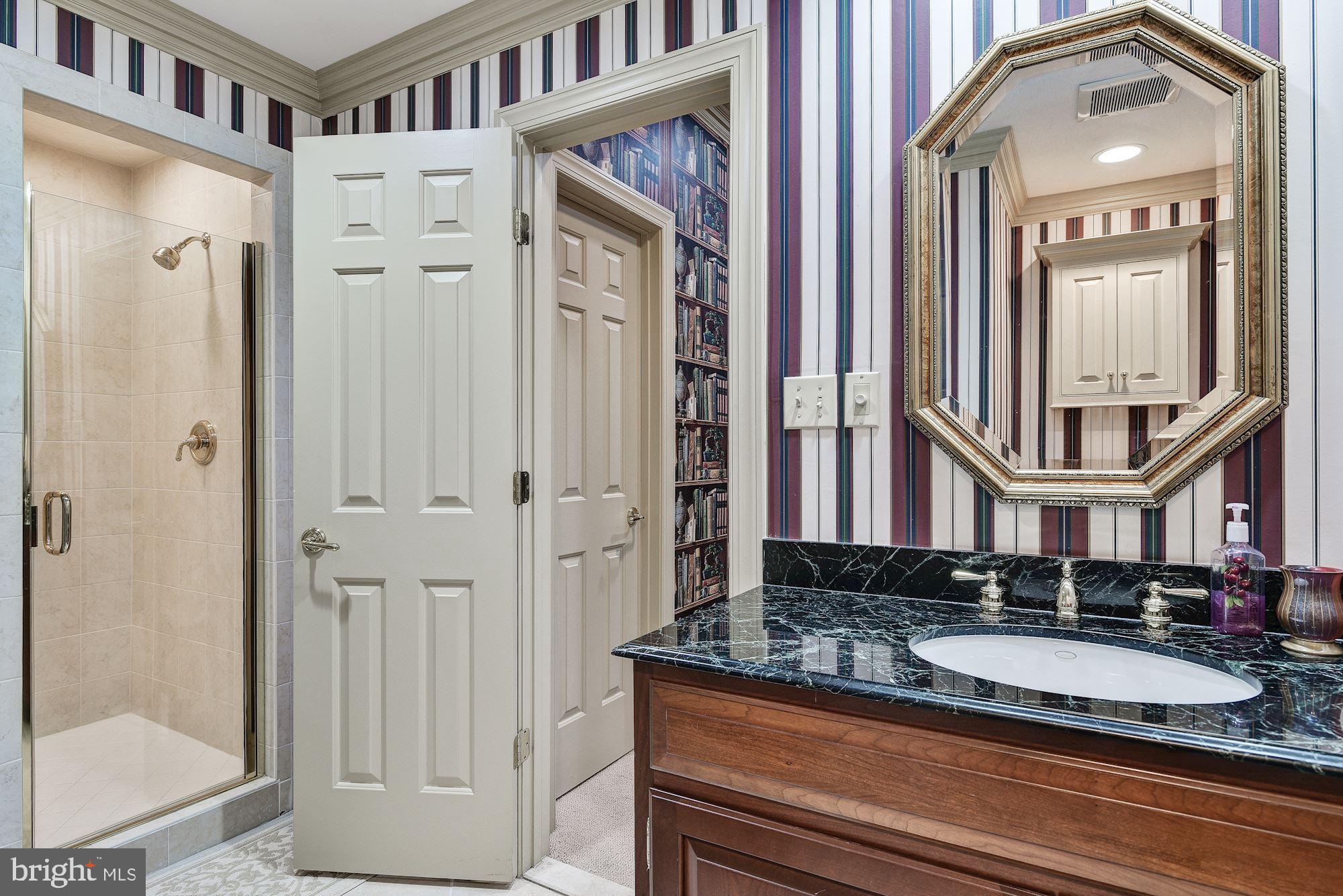 CHAIN BRIDGE TERRACE - Residential