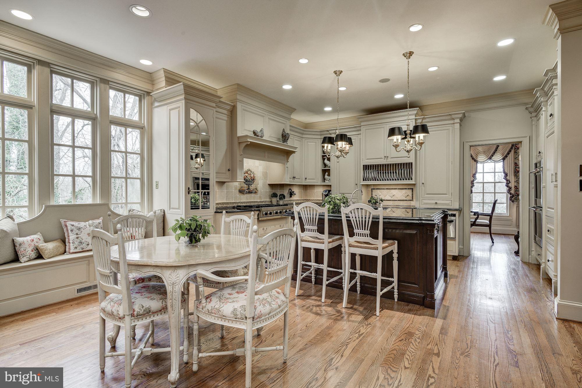 CHAIN BRIDGE TERRACE - Residential