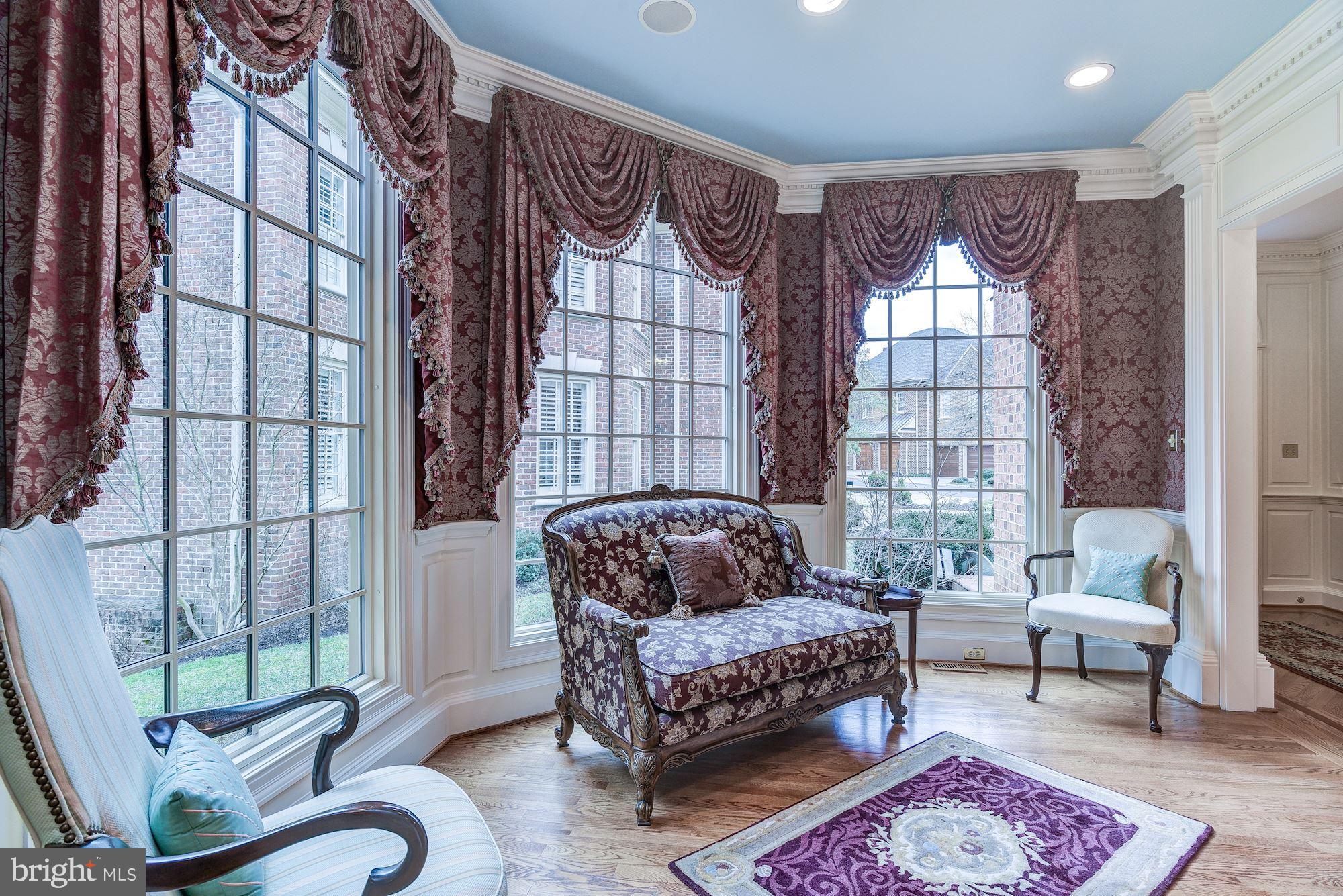 CHAIN BRIDGE TERRACE - Residential