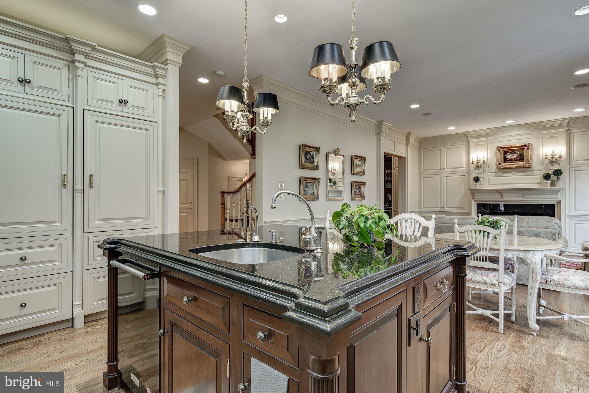 CHAIN BRIDGE TERRACE - Residential