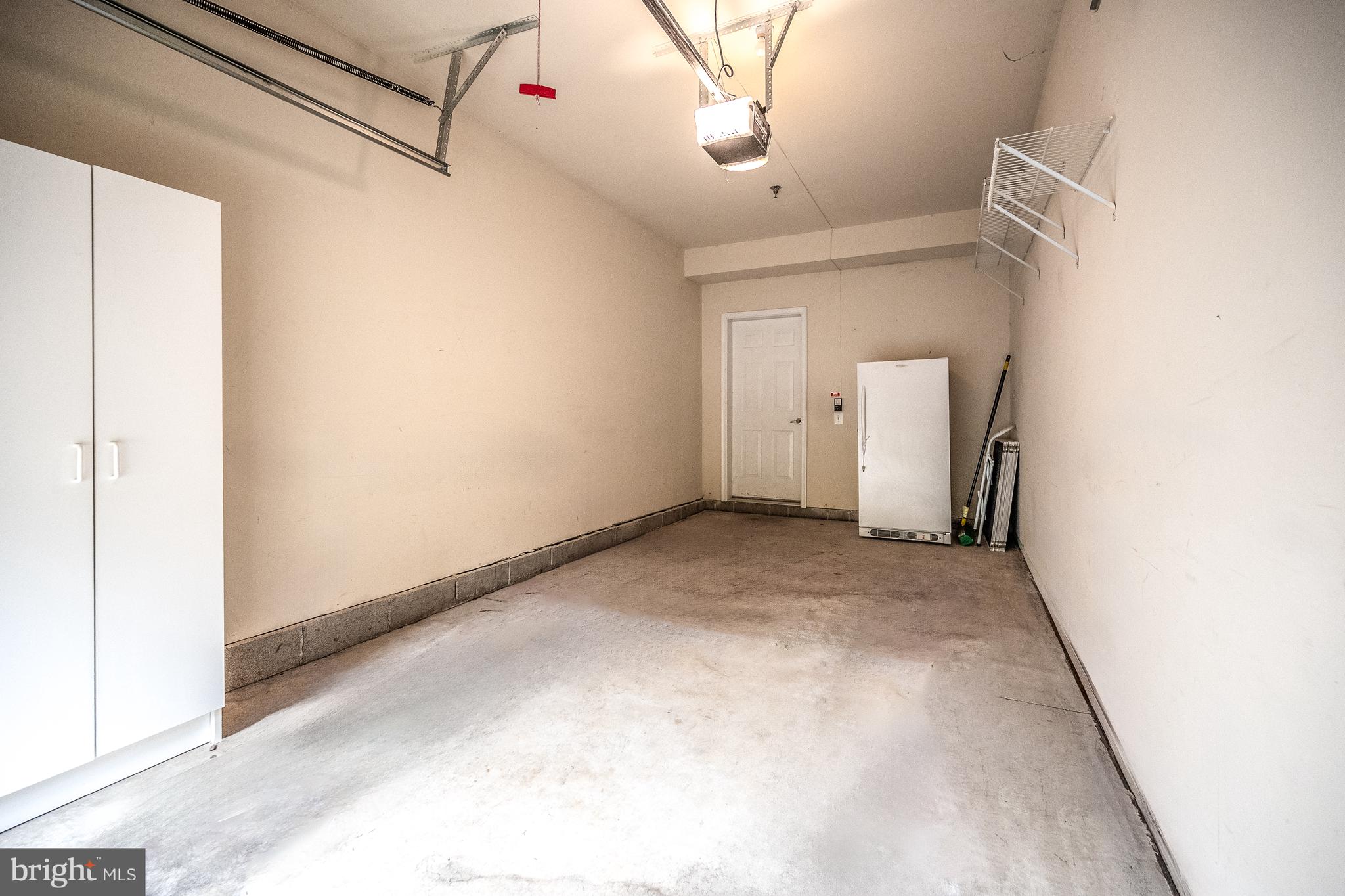 HIDDENBROOK - Residential