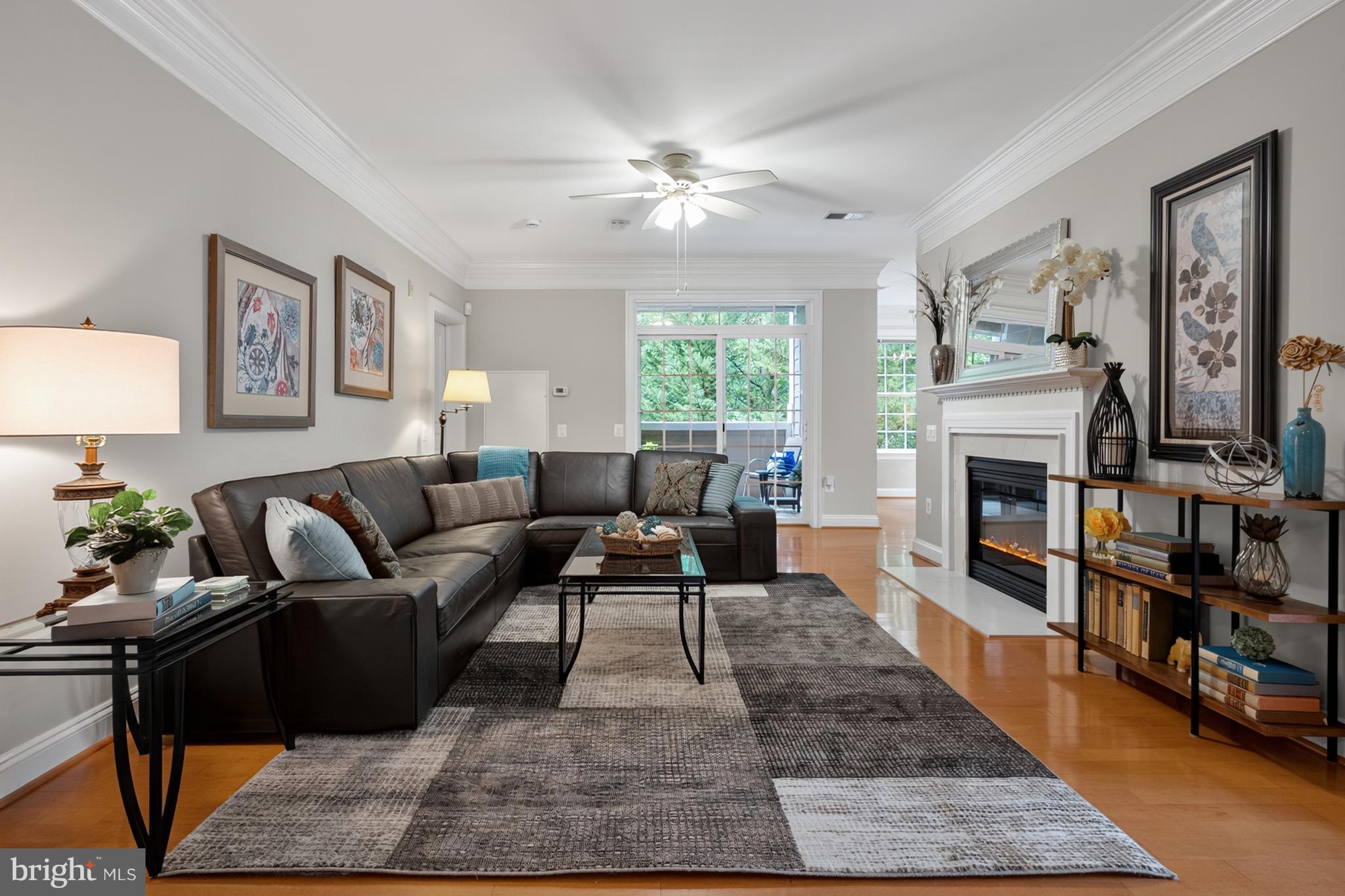 HIDDENBROOK - Residential