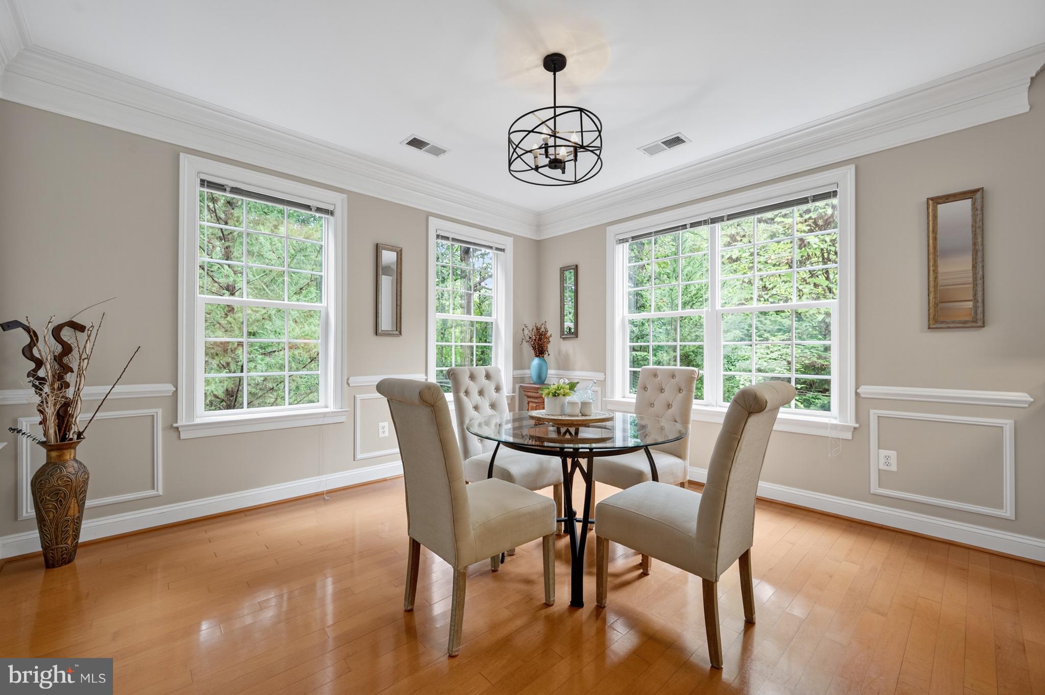 HIDDENBROOK - Residential