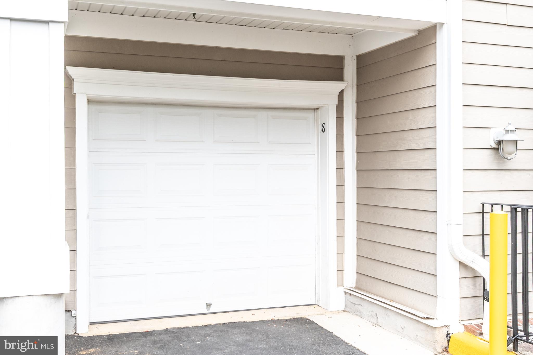 HIDDENBROOK - Residential