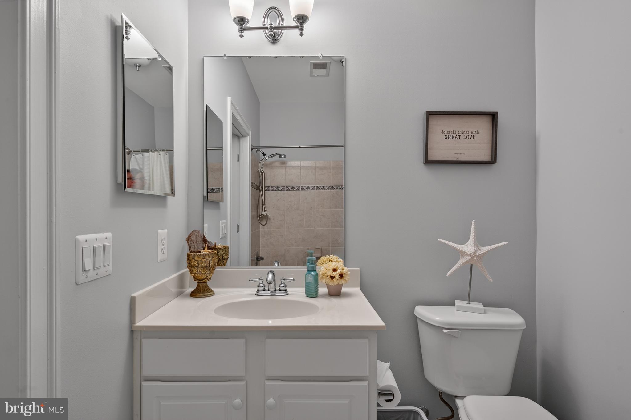 HIDDENBROOK - Residential