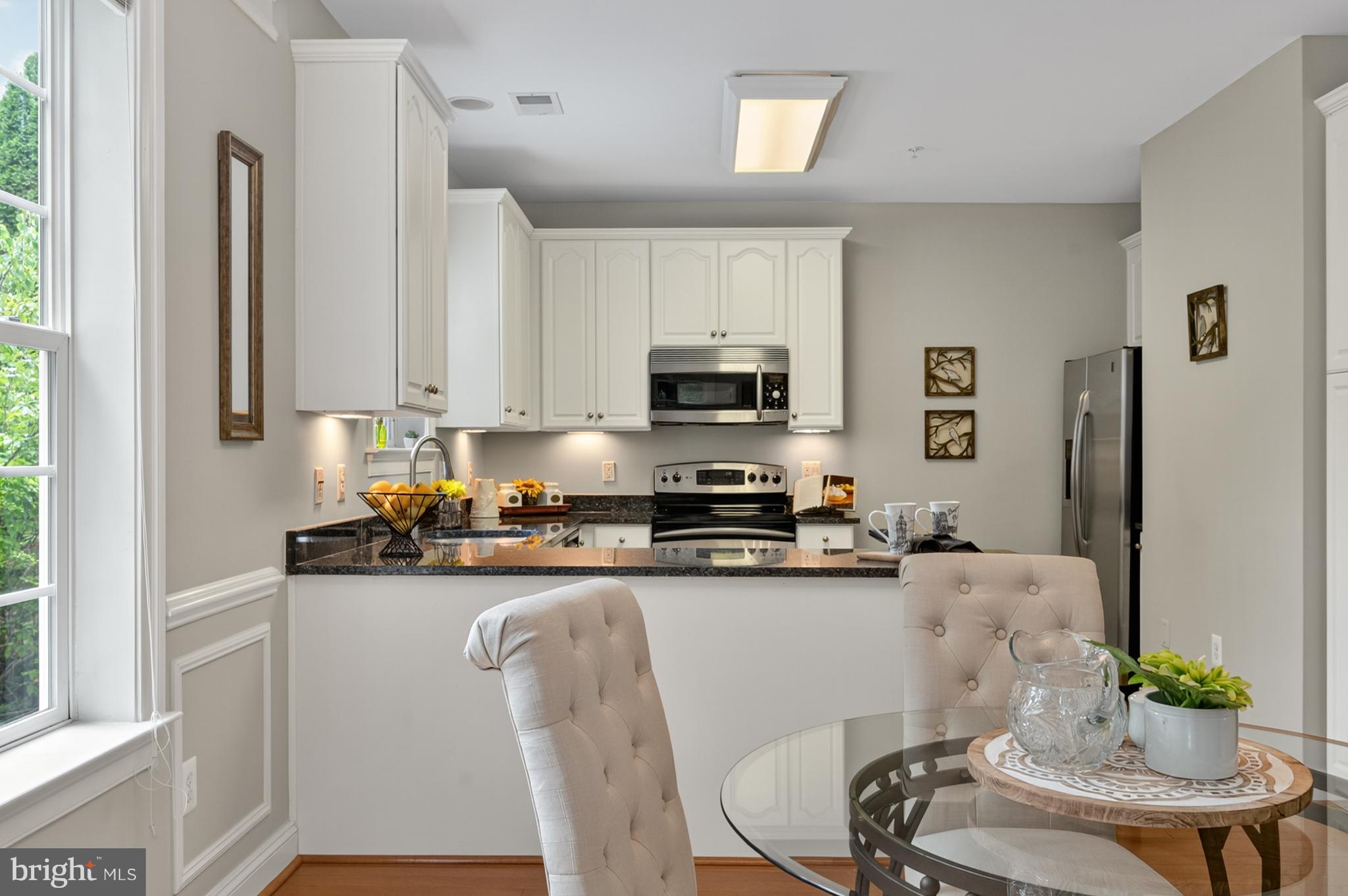 HIDDENBROOK - Residential