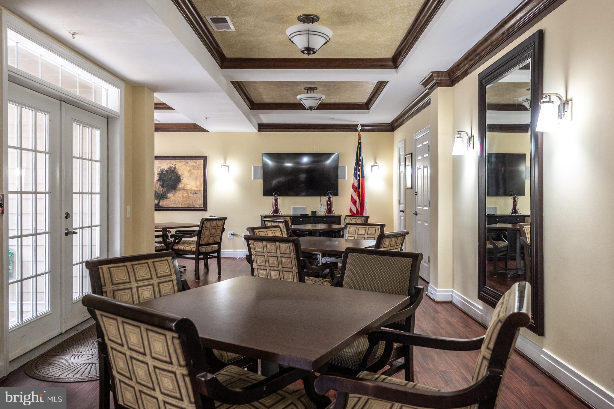 HIDDENBROOK - Residential