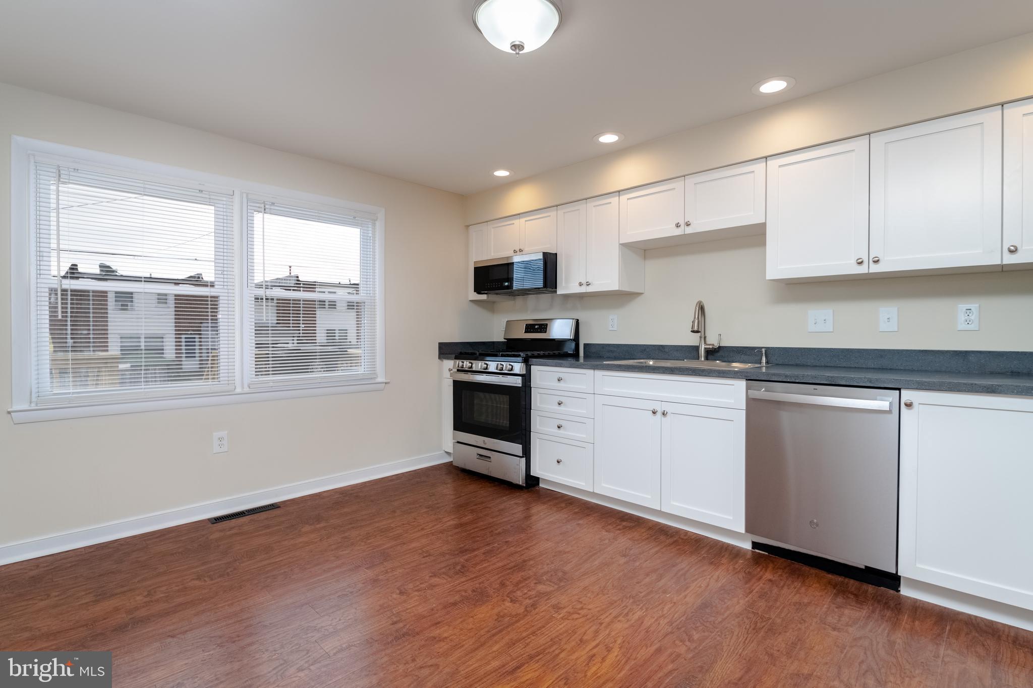 EASTWOOD HEIGHTS - Residential