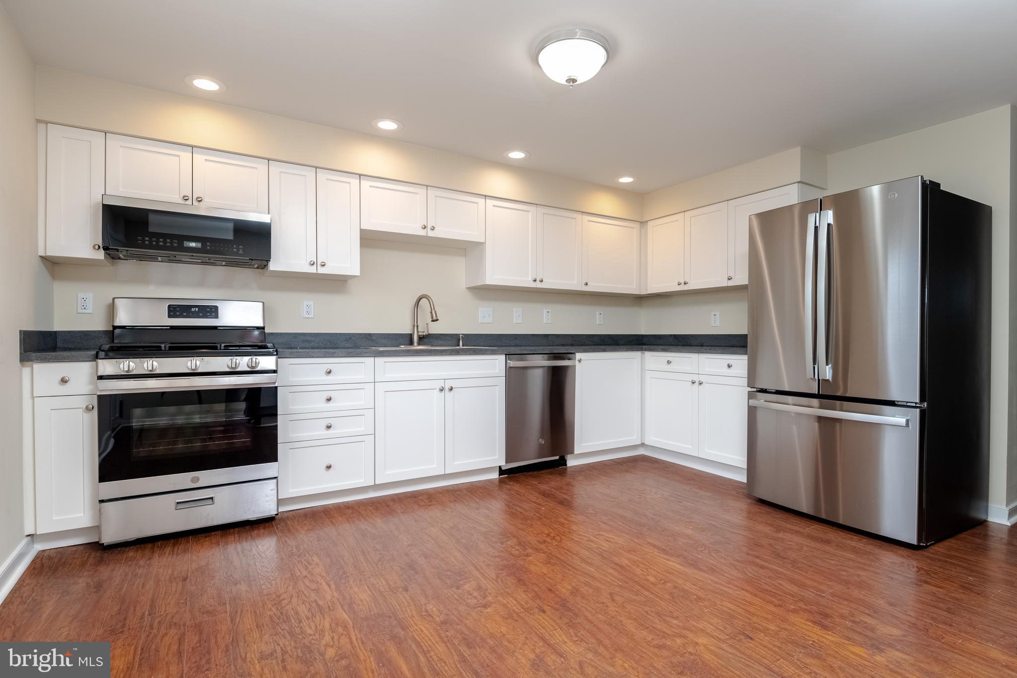 EASTWOOD HEIGHTS - Residential