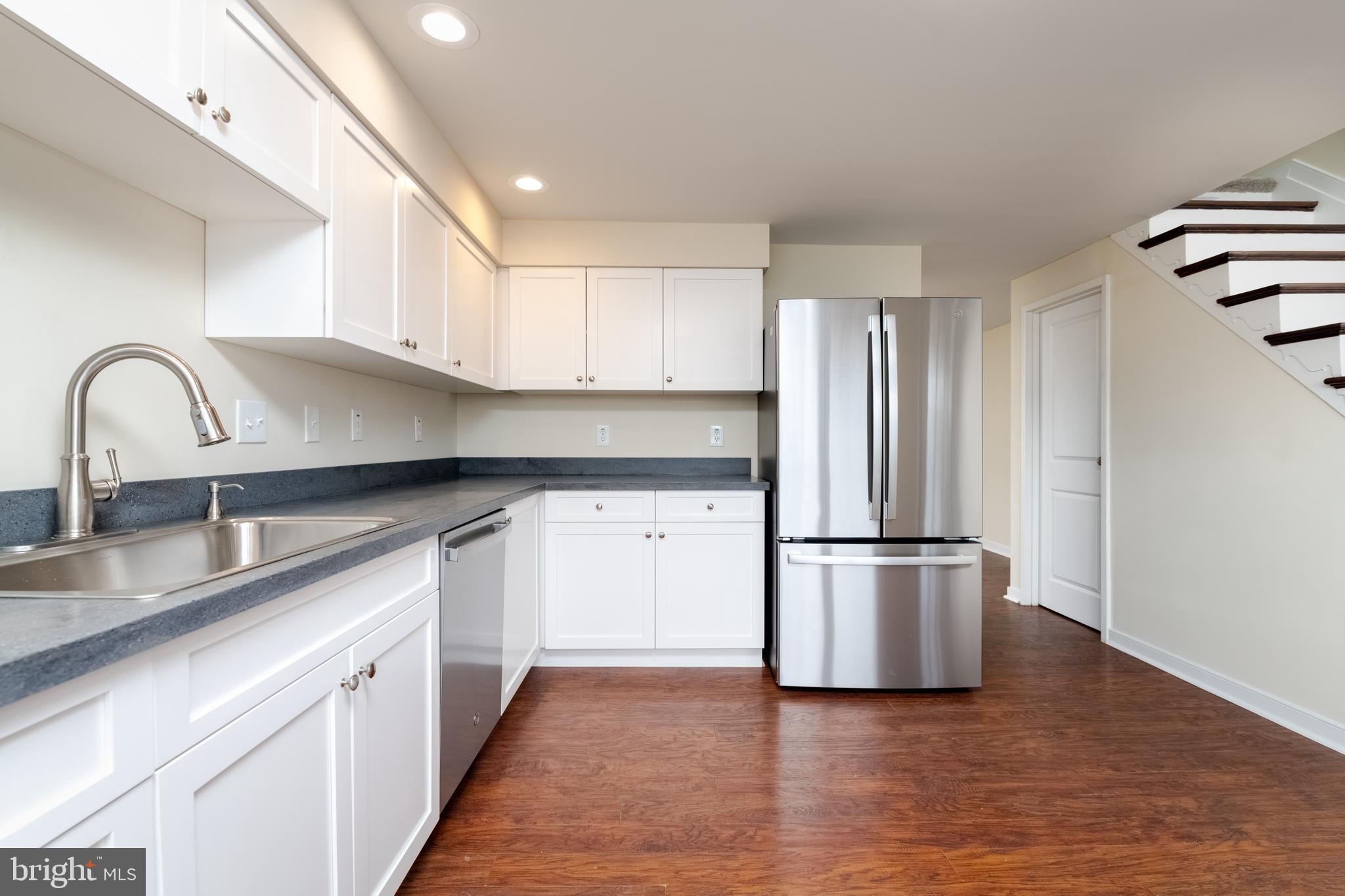 EASTWOOD HEIGHTS - Residential