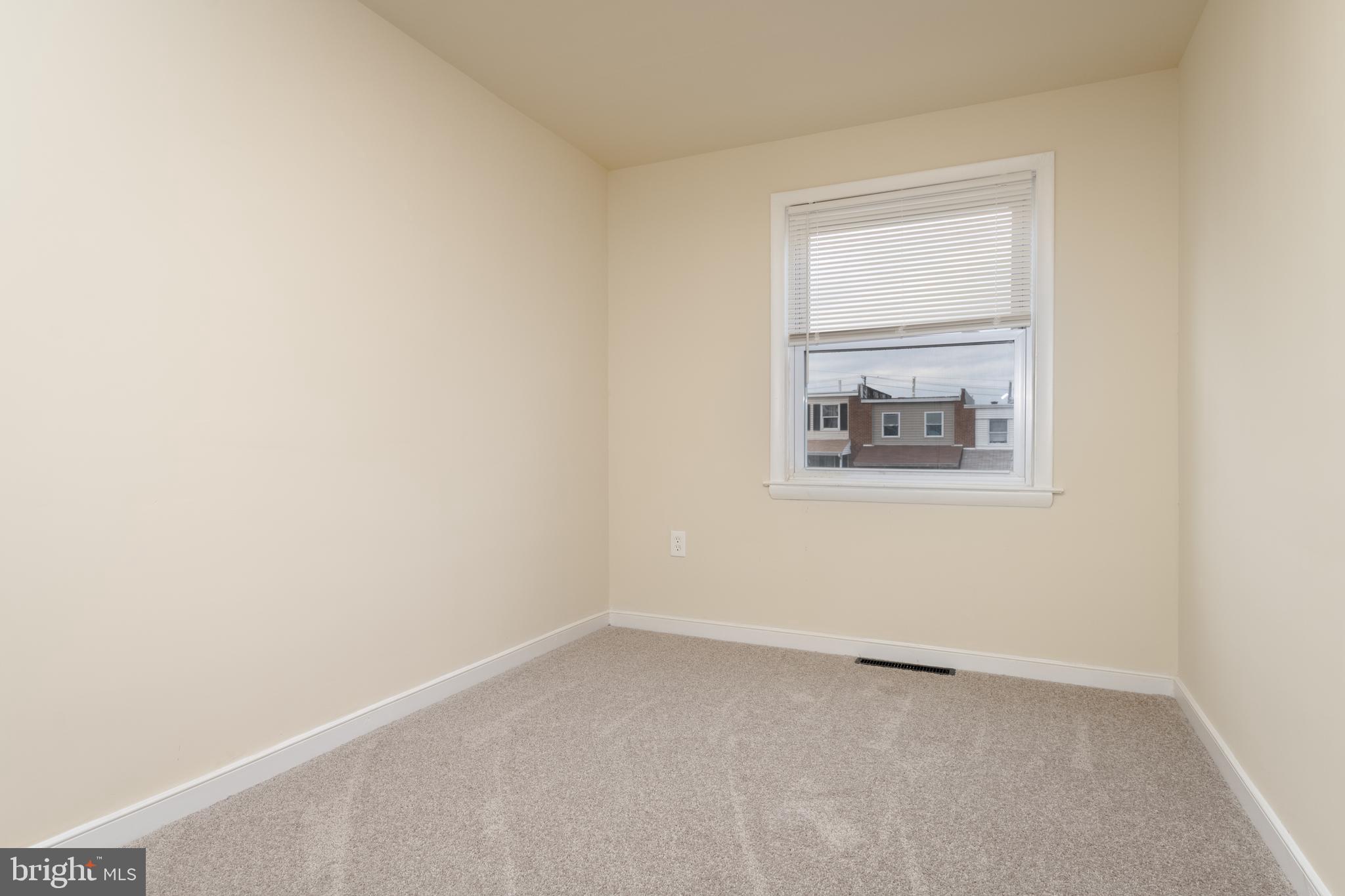 EASTWOOD HEIGHTS - Residential