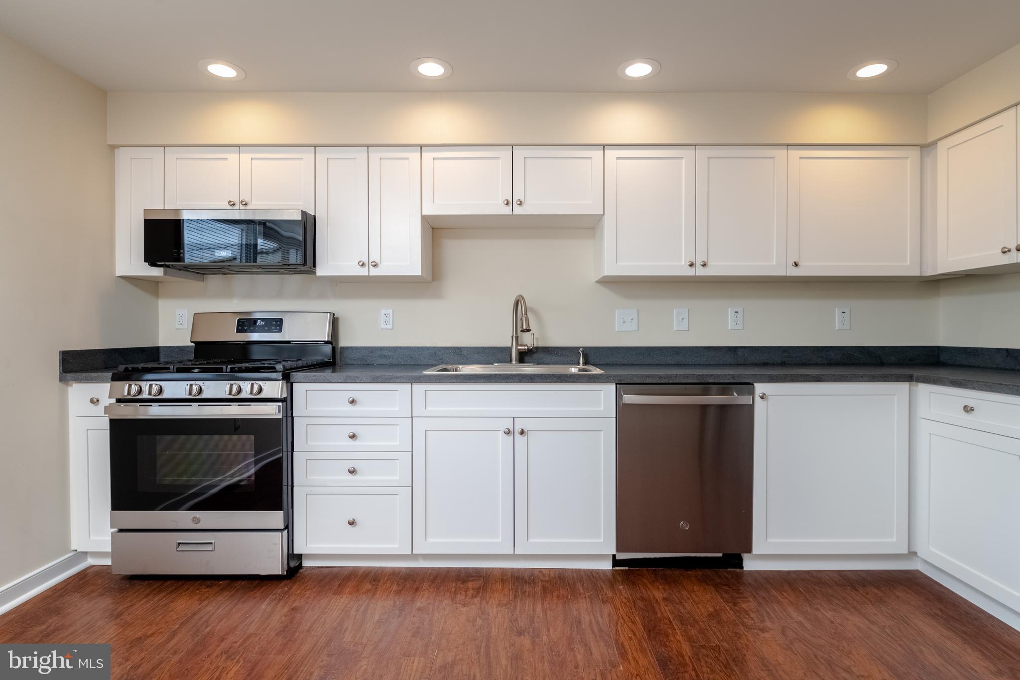 EASTWOOD HEIGHTS - Residential