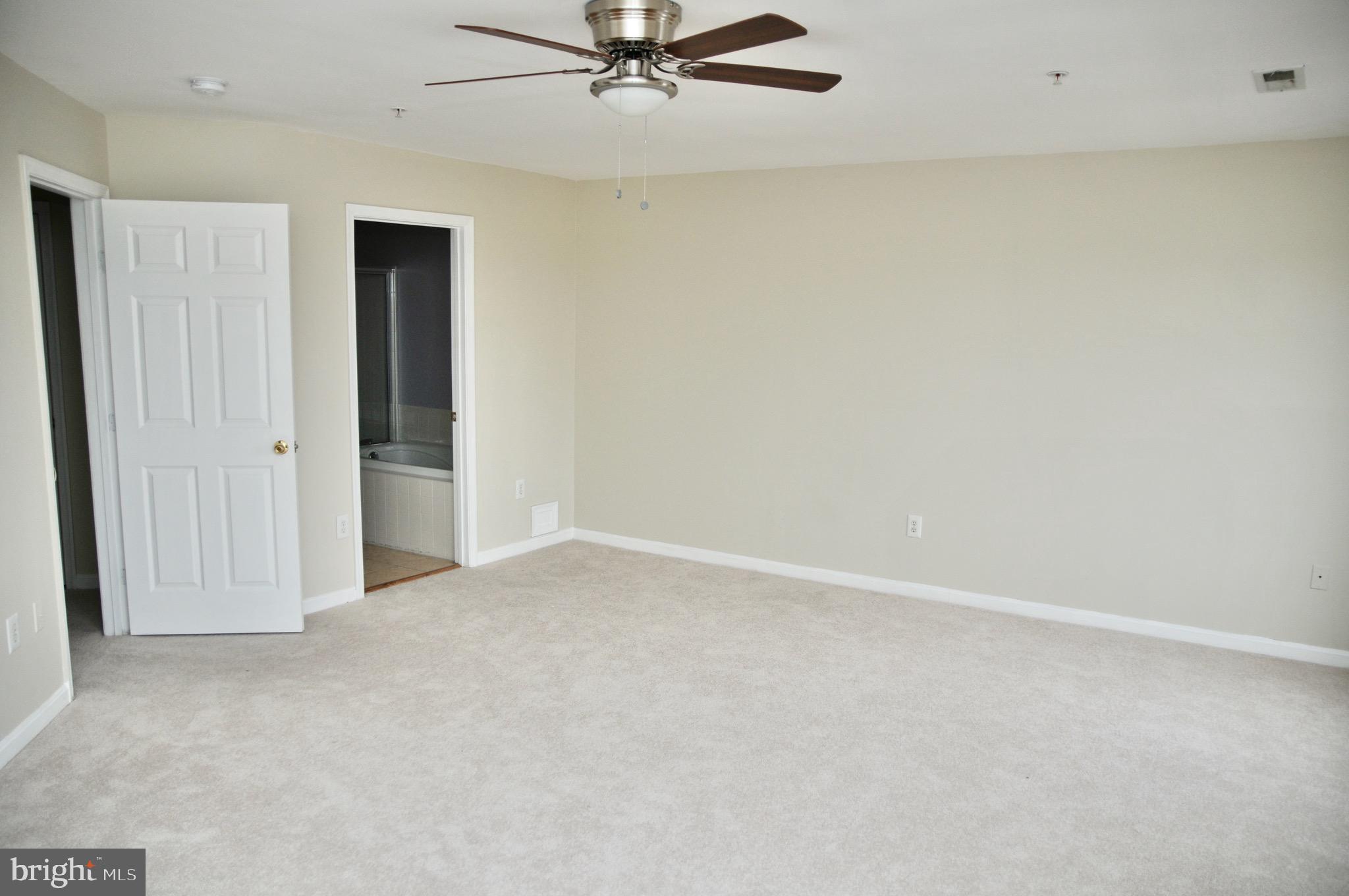 SEVEN OAKS - Residential Lease