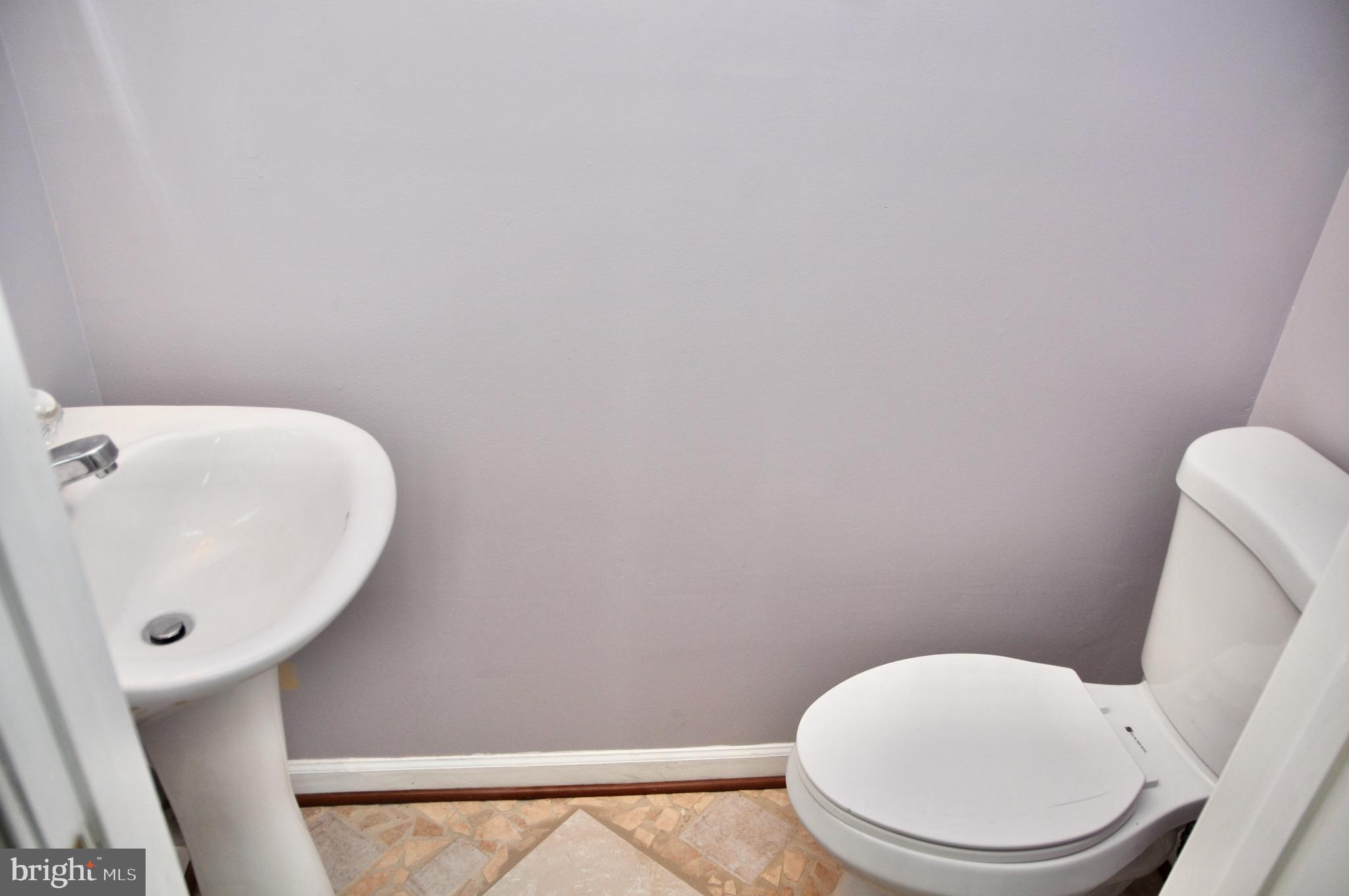 SEVEN OAKS - Residential Lease