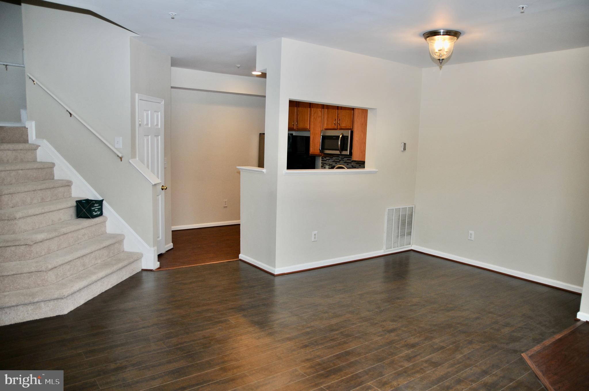 SEVEN OAKS - Residential Lease