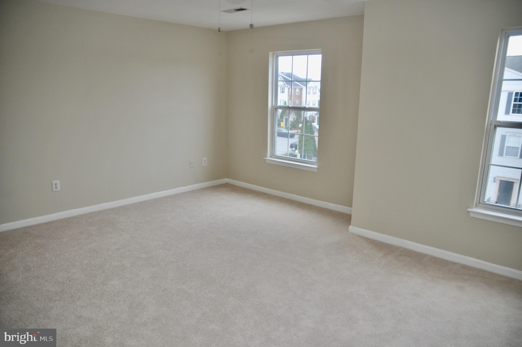 SEVEN OAKS - Residential Lease