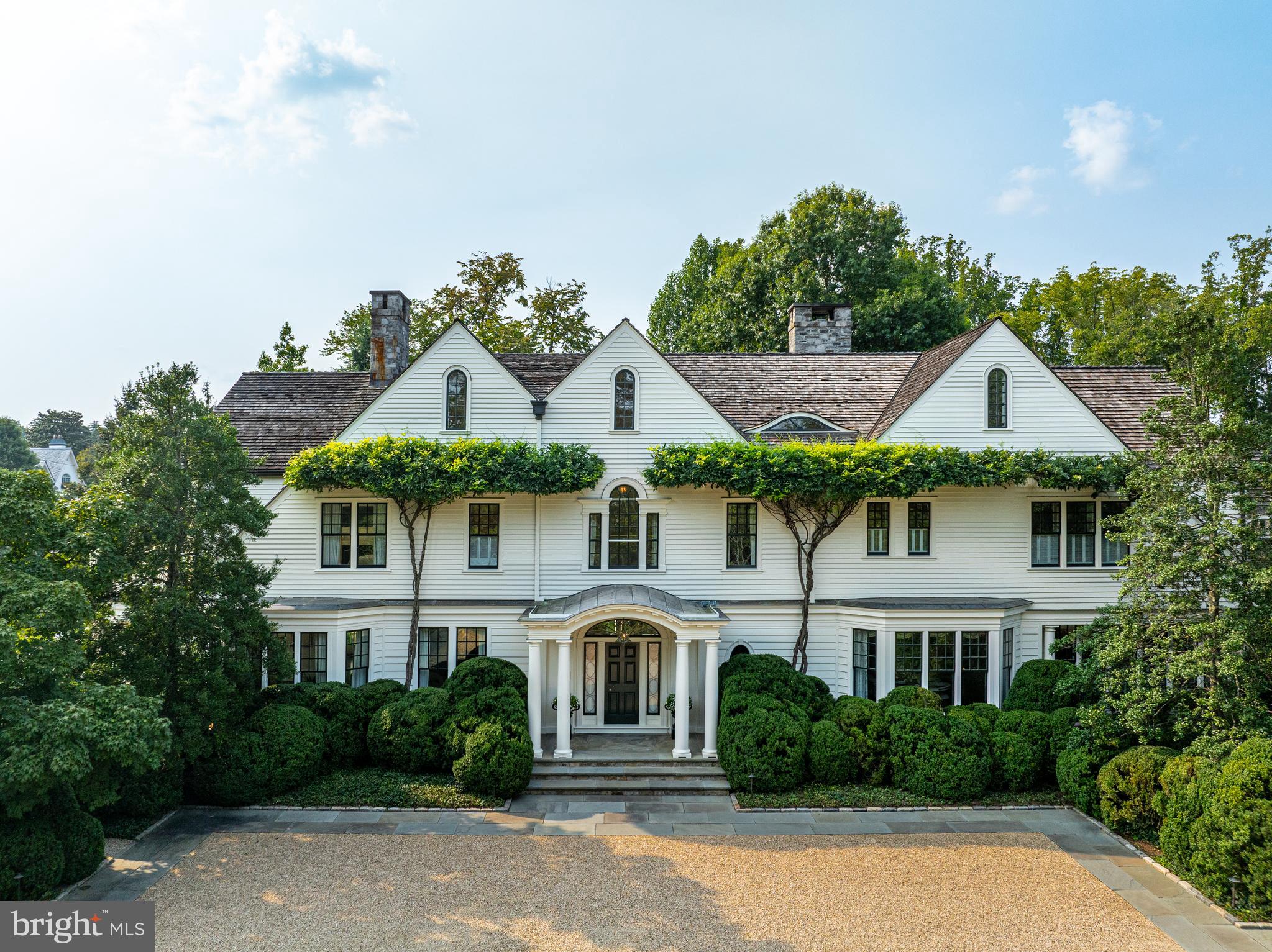 LANGLEY FARMS - Residential