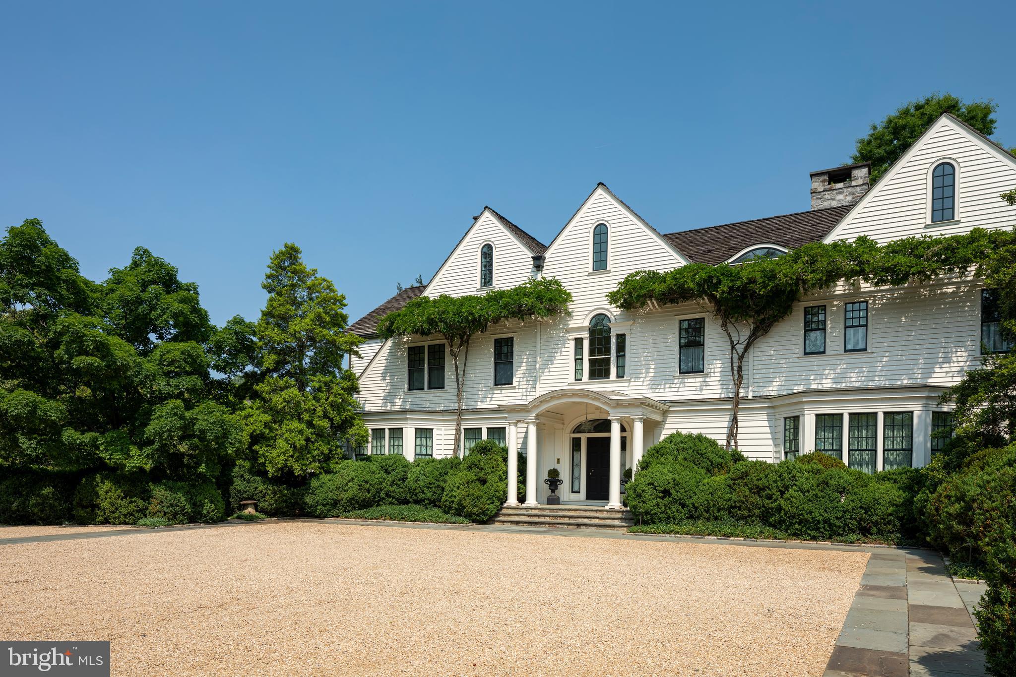 LANGLEY FARMS - Residential