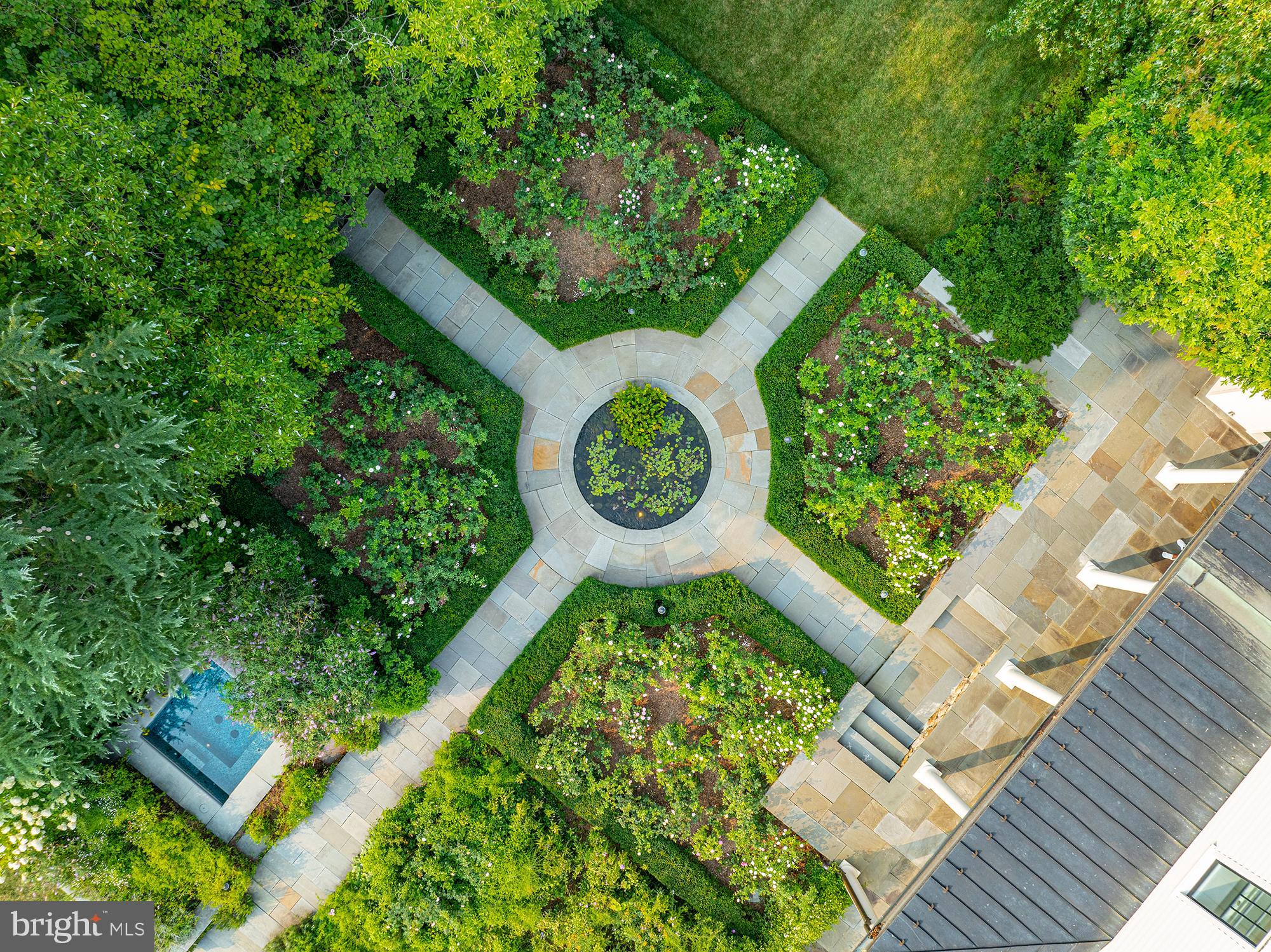 LANGLEY FARMS - Residential