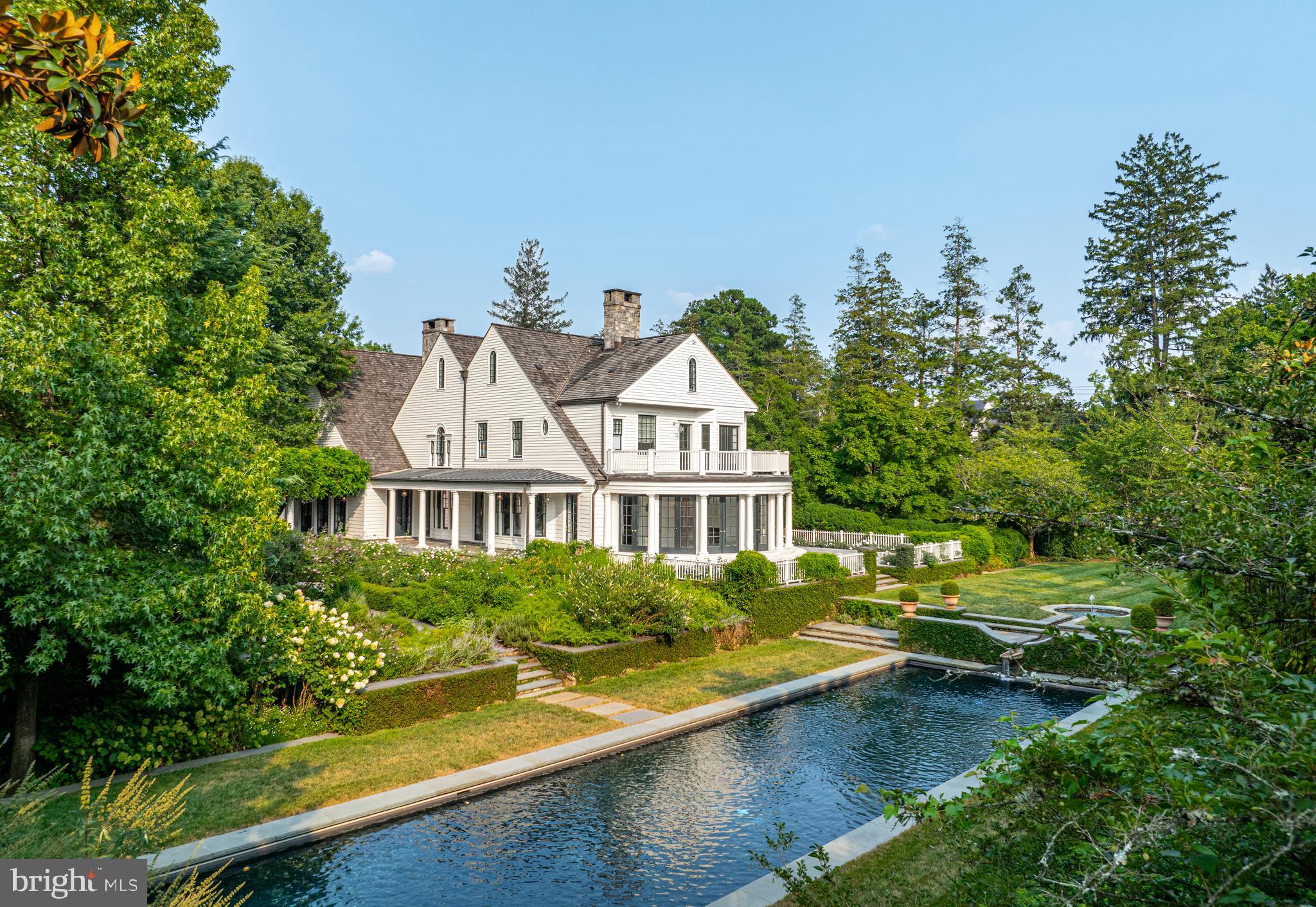 LANGLEY FARMS - Residential