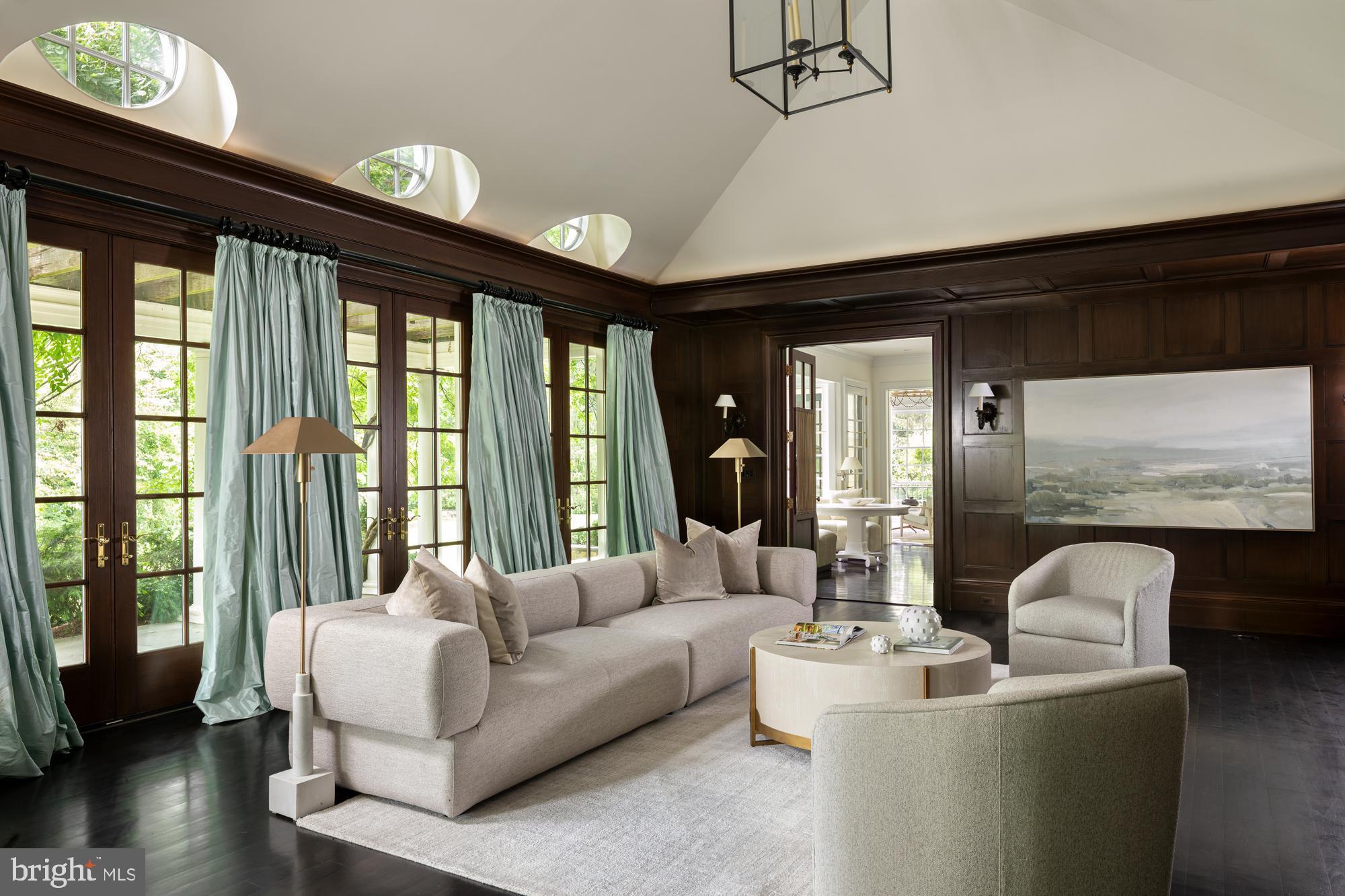 LANGLEY FARMS - Residential