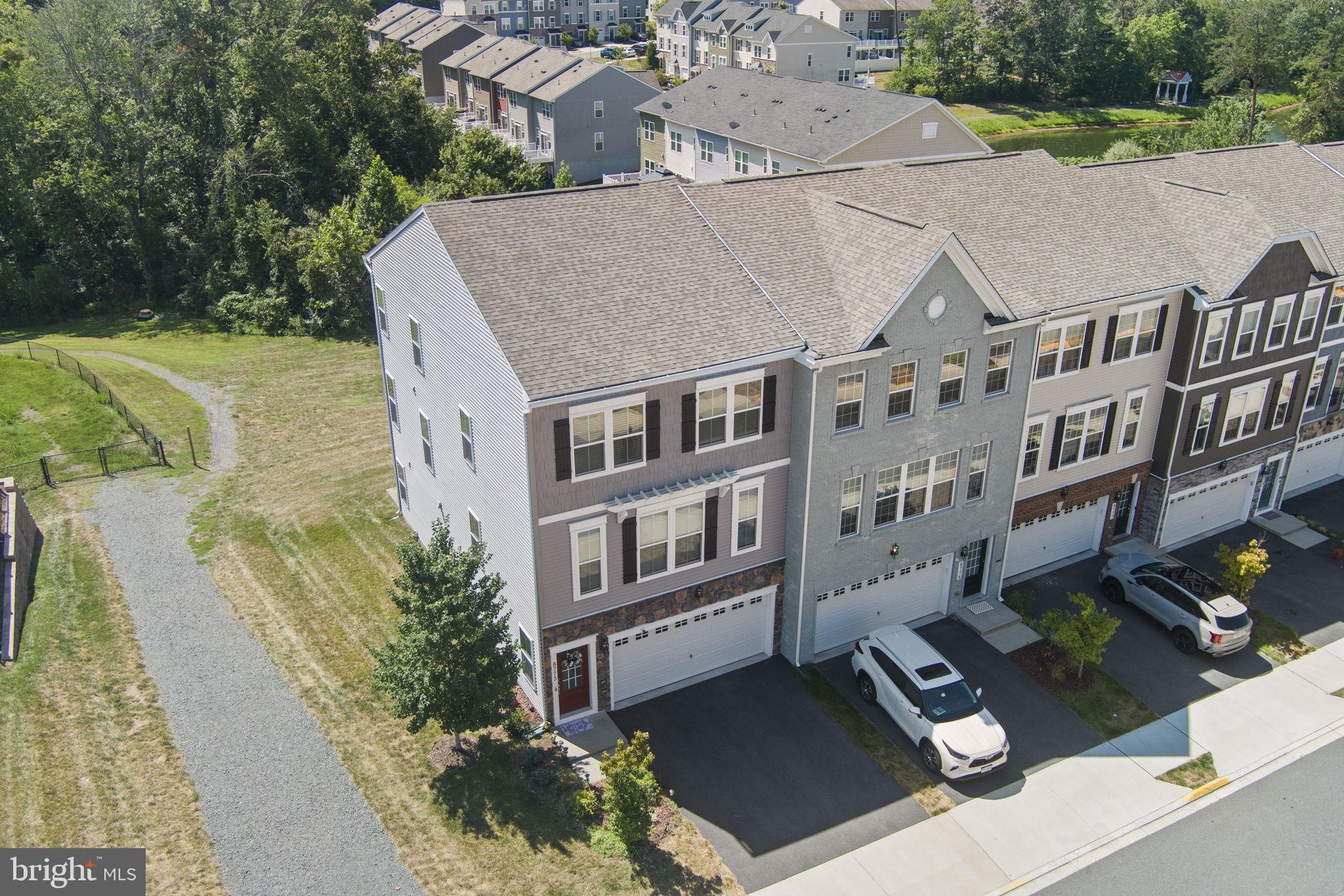 8773 ELSING GREEN DRIVE