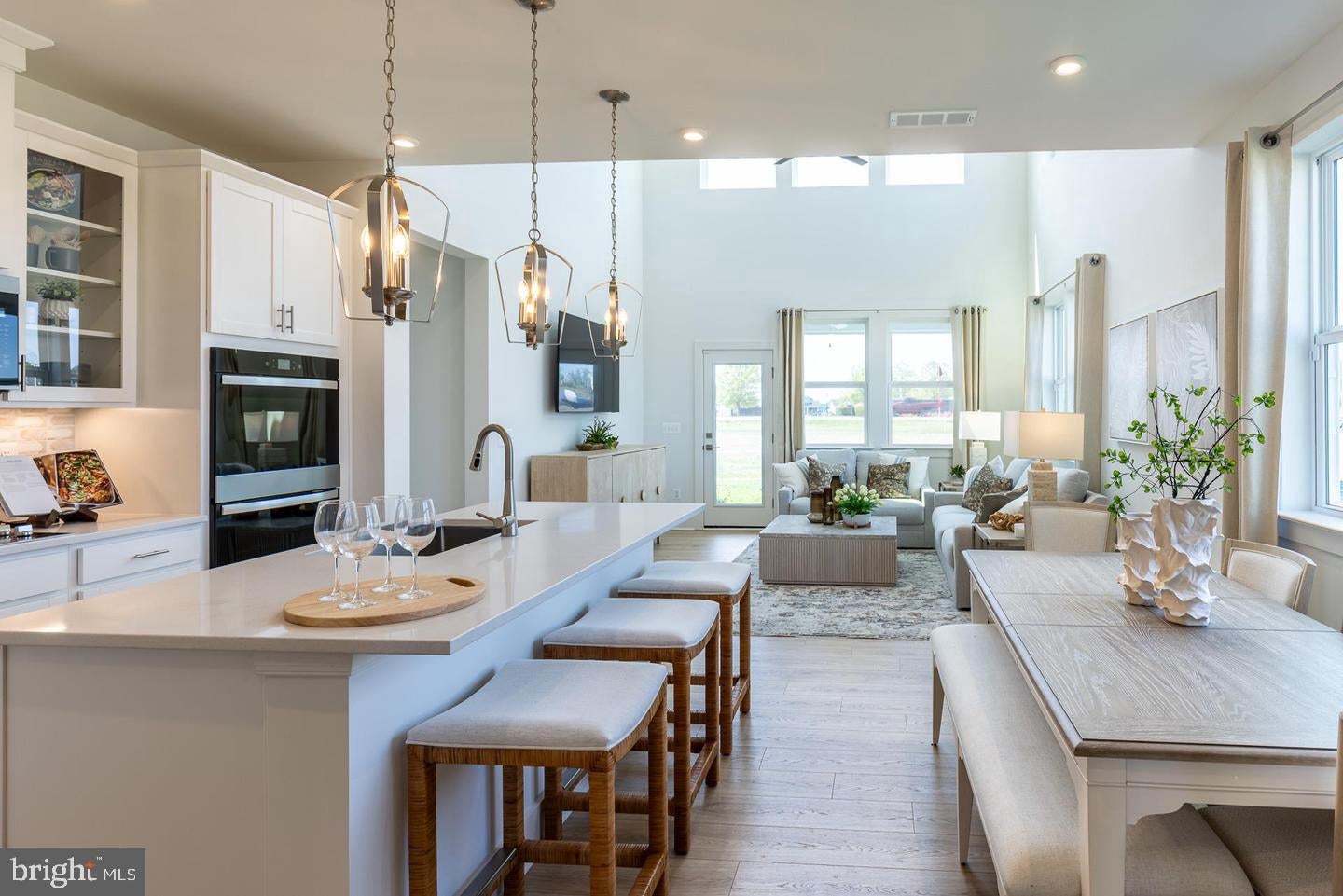 35104 GOLDFINCH WAY