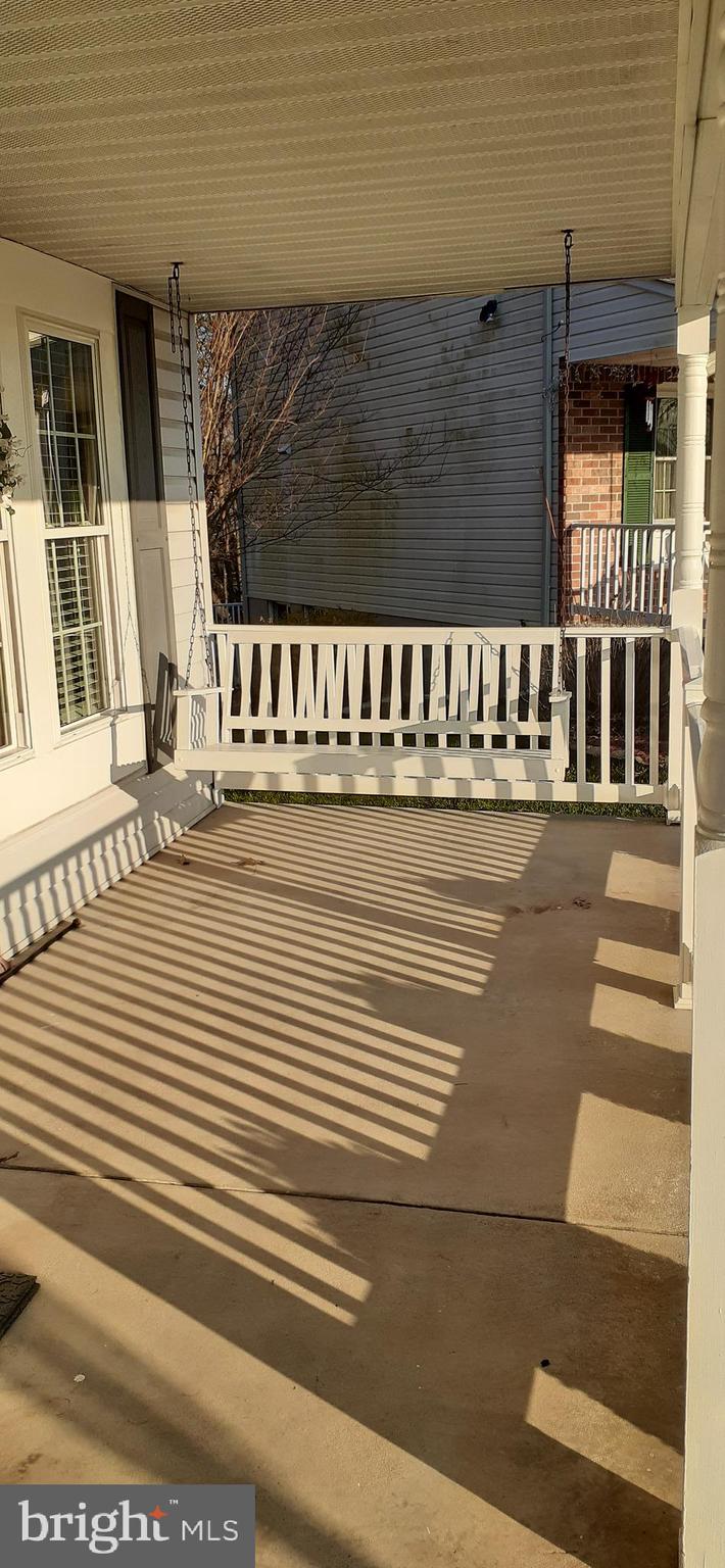 GOLDEN TREE - Residential