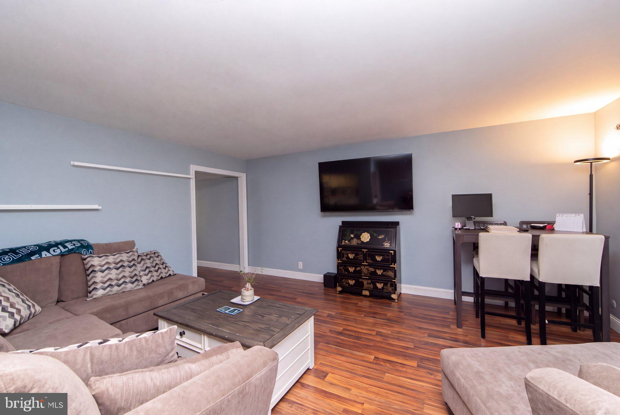 115 E KINGS HIGHWAY #310