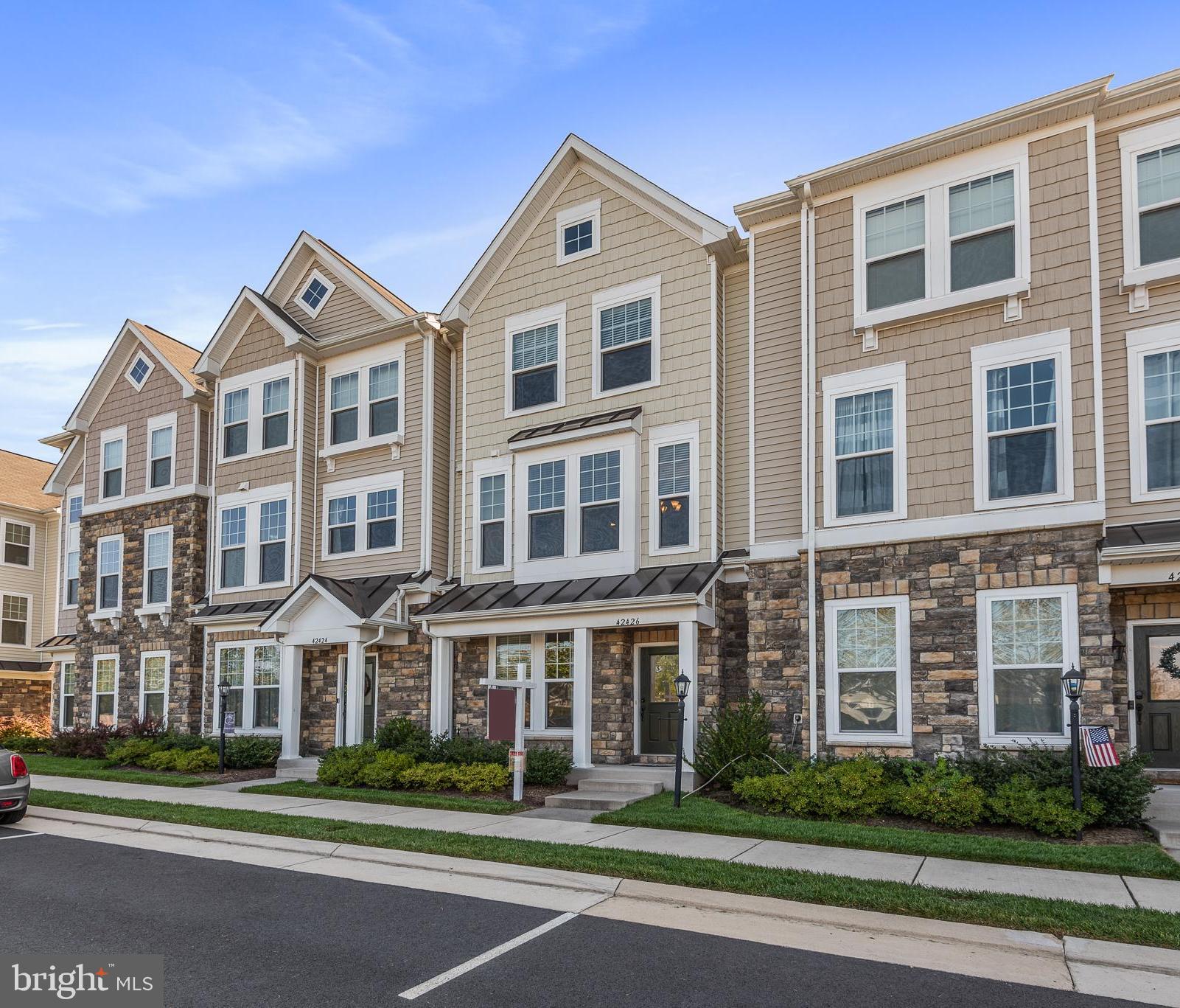 BRAMBLETON - Residential