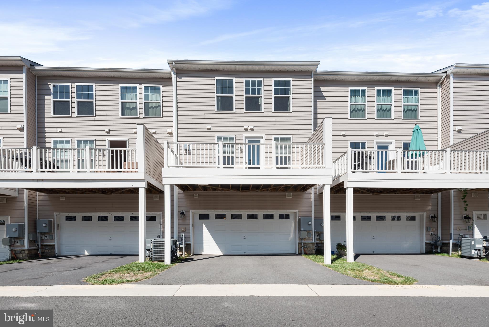 BRAMBLETON - Residential