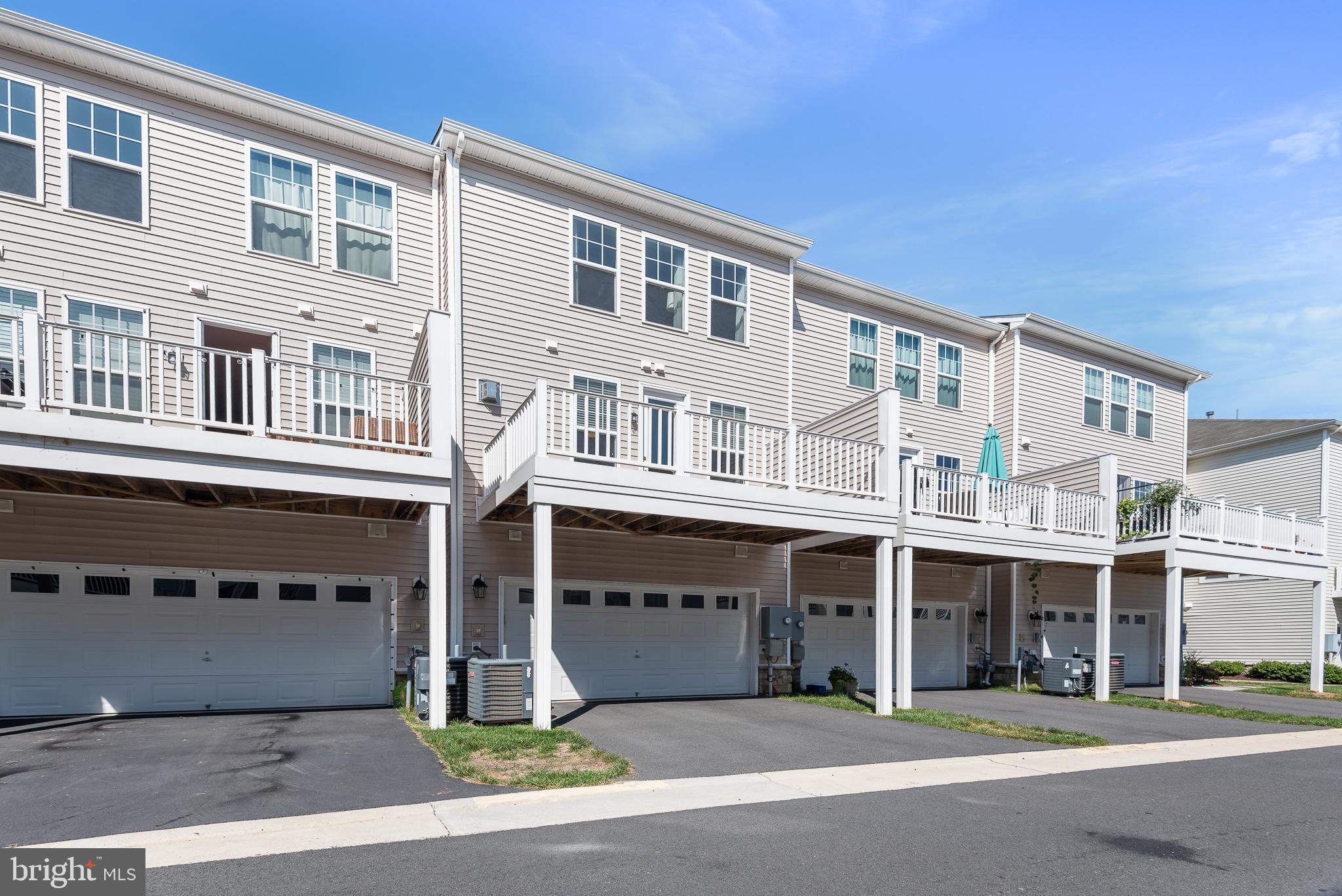 BRAMBLETON - Residential