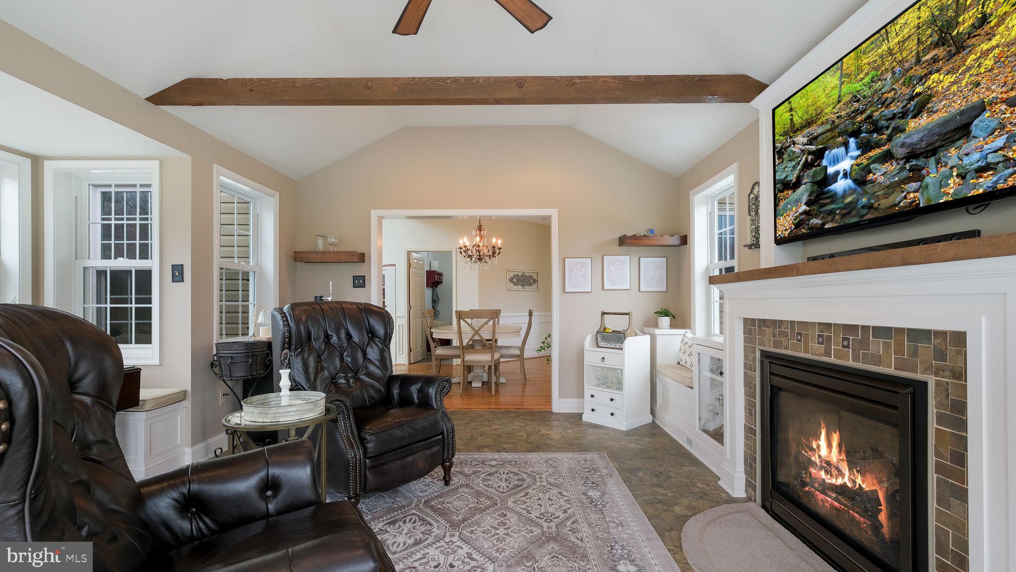 FOX VIEW HUNT - Residential