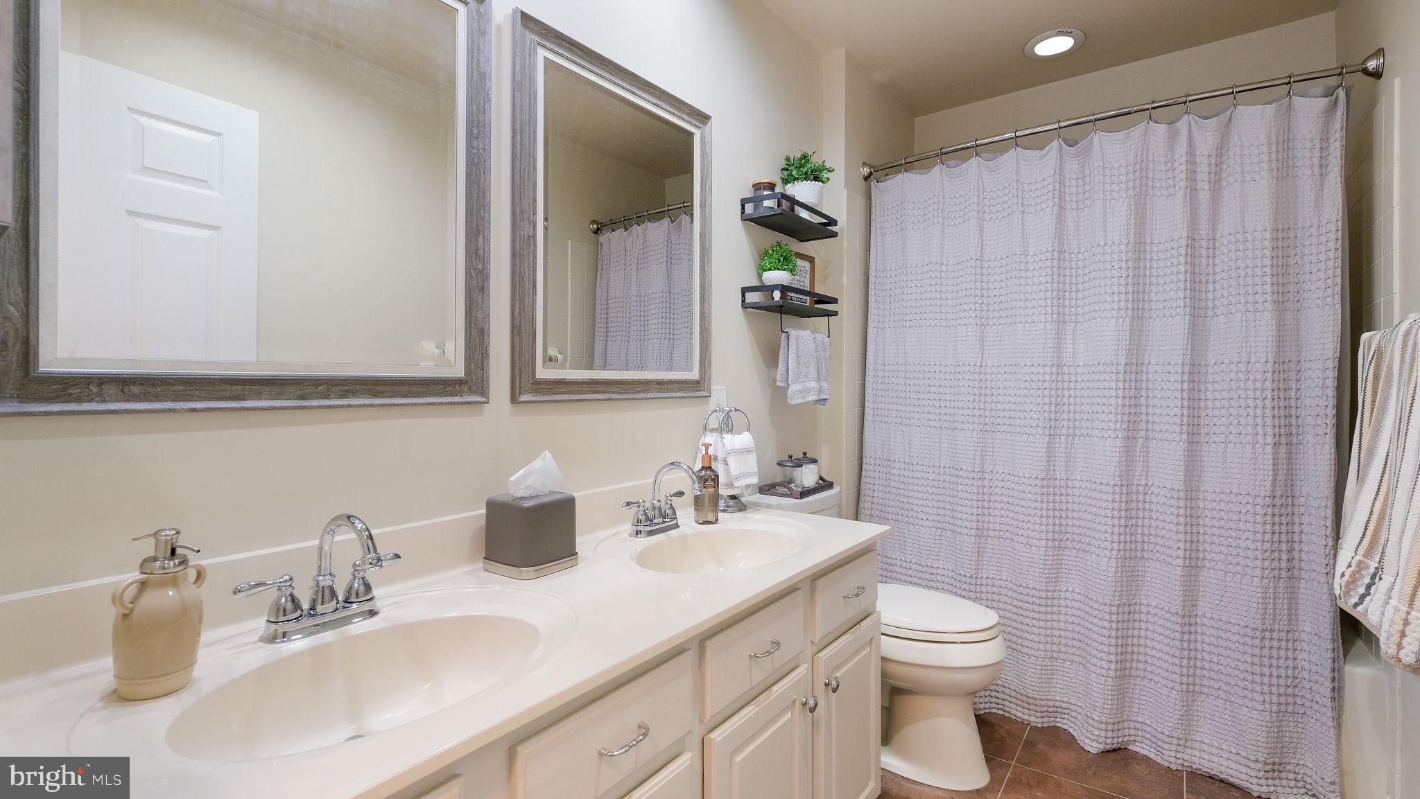 FOX VIEW HUNT - Residential