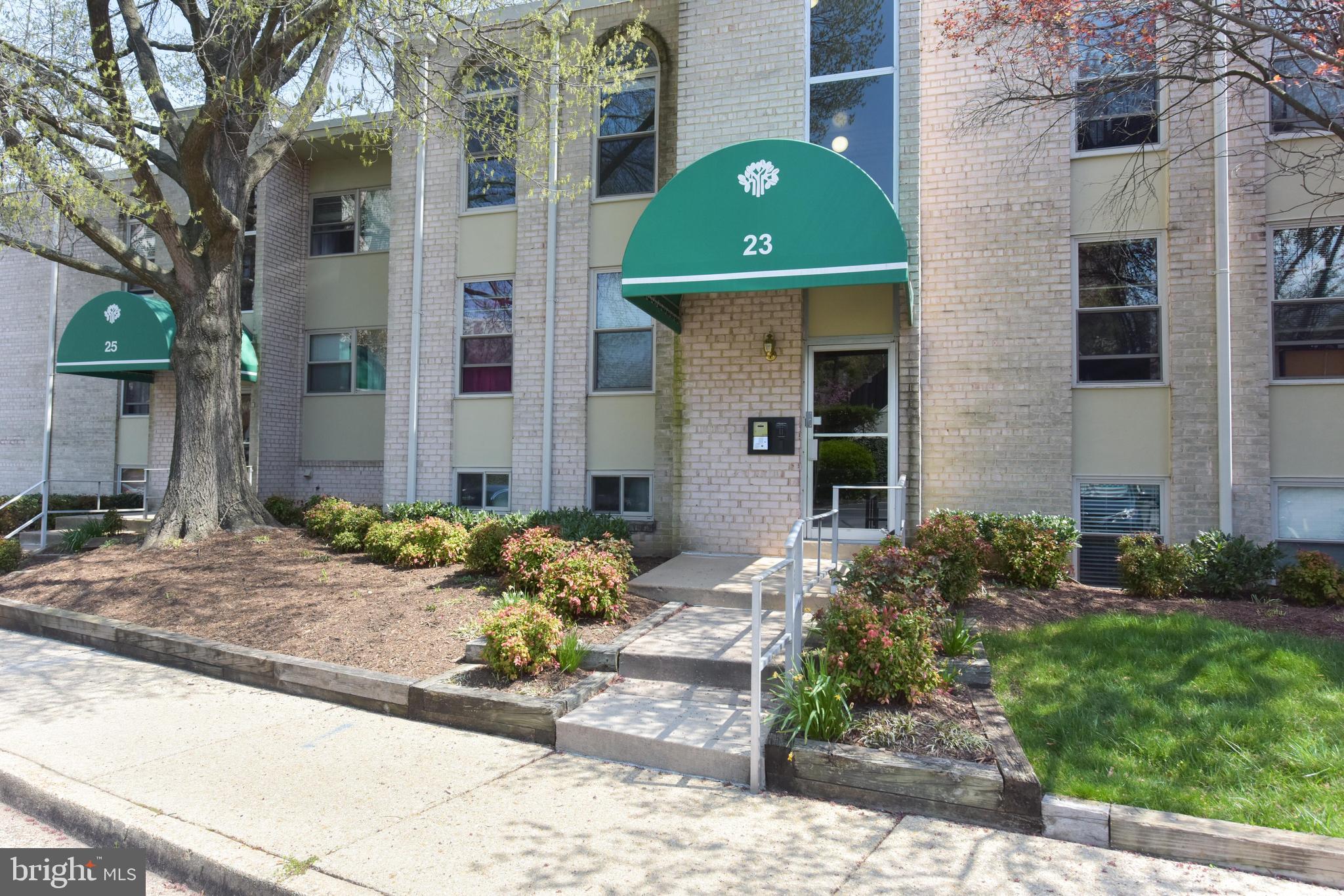 CANTERBURY SQUARE - Residential