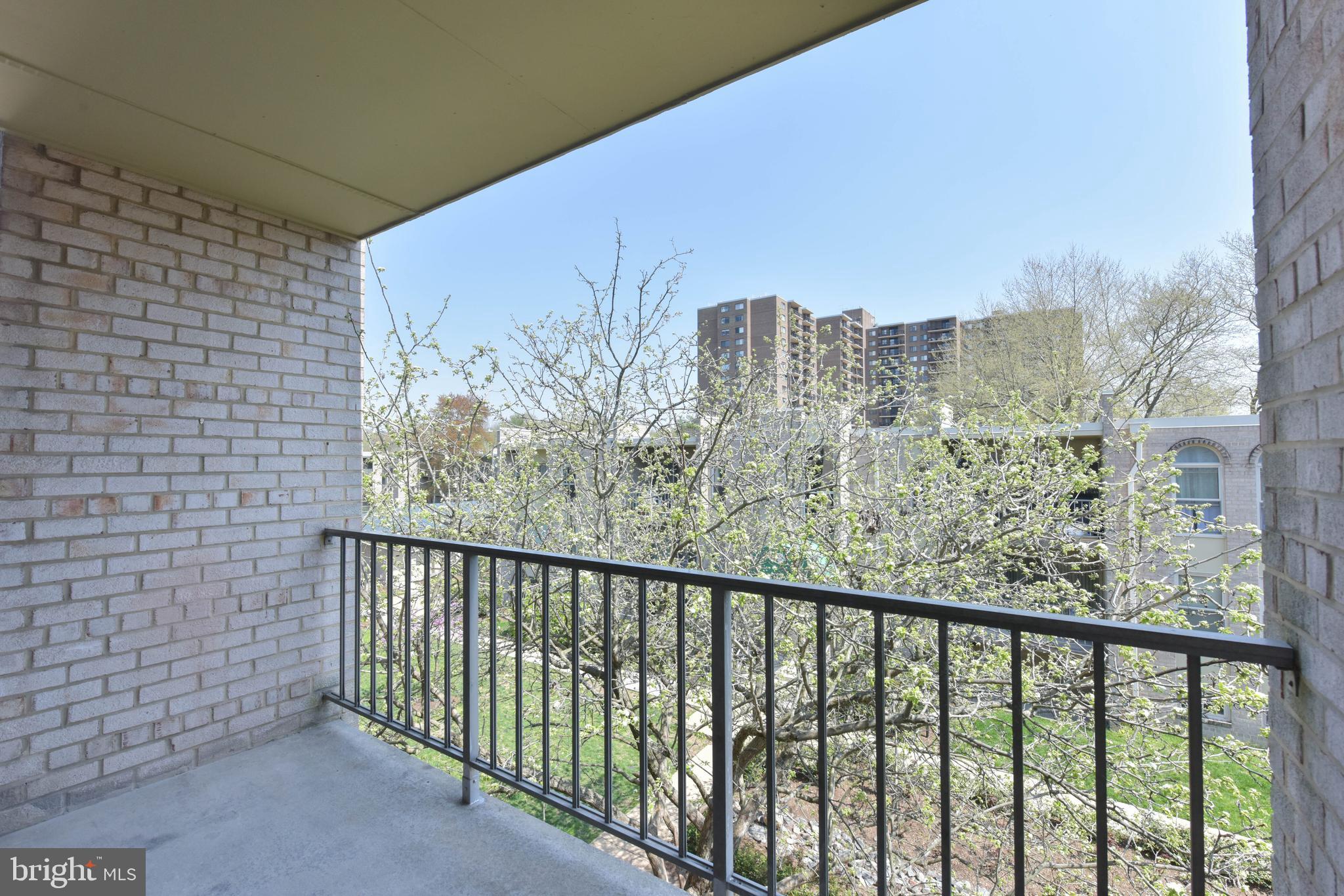 CANTERBURY SQUARE - Residential